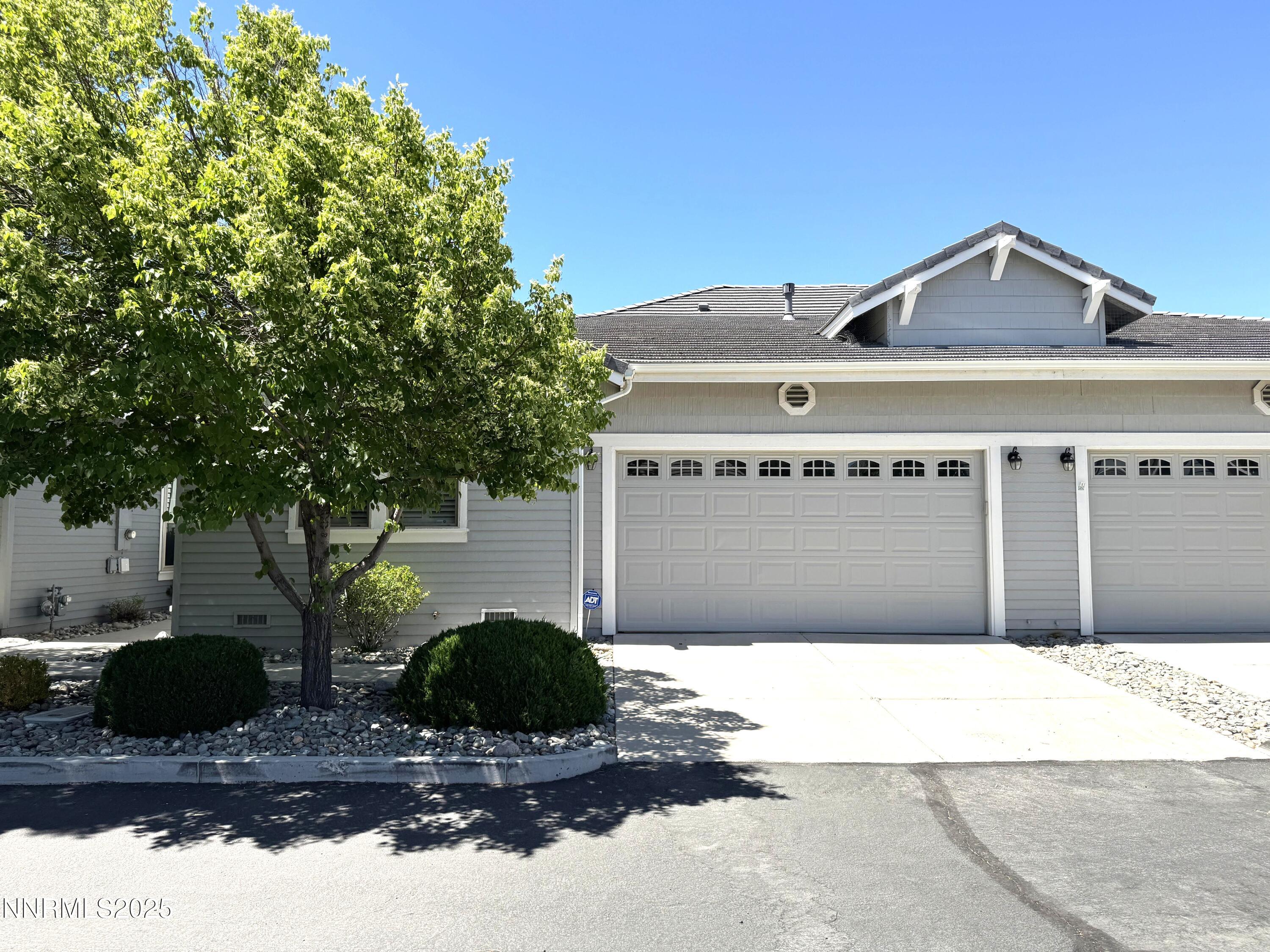 6680 Aston Circle Property Photo 1