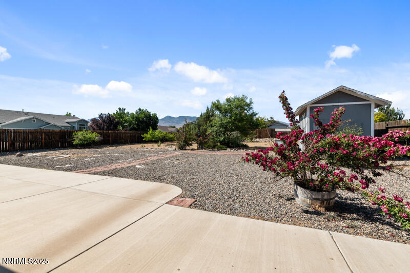 900 Ponderosa Court Property Photo 17