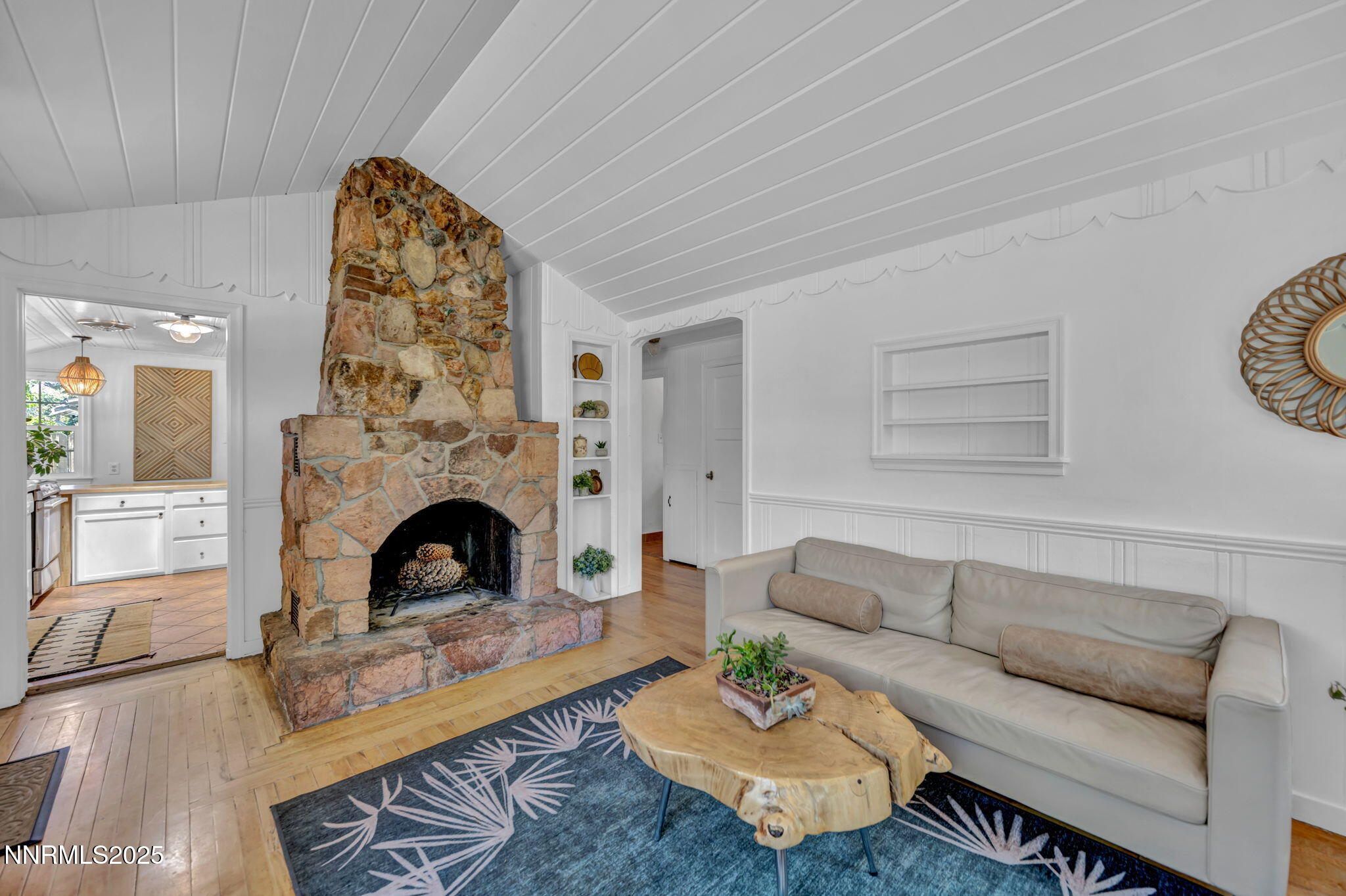 705 Elm Street Property Photo 13