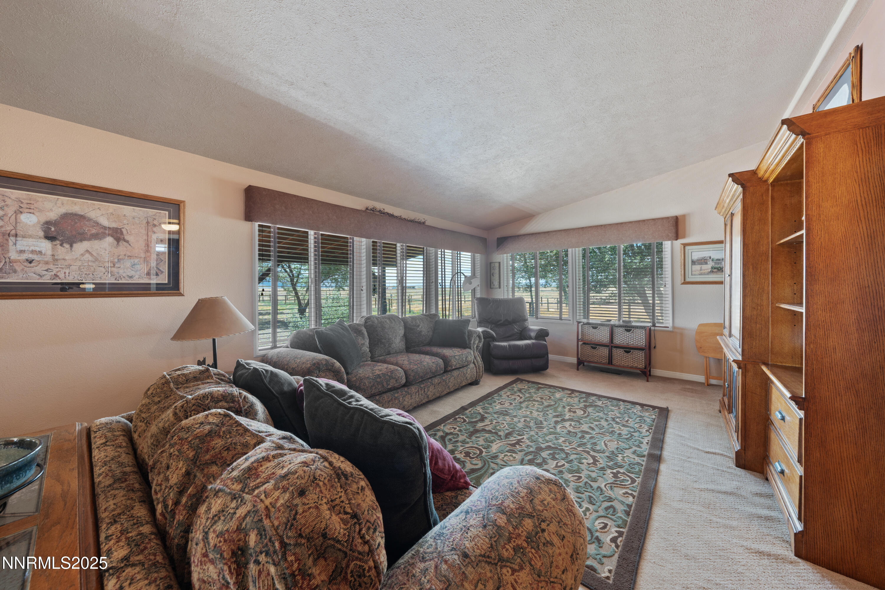 1000 Skyline Boulevard Property Photo 24