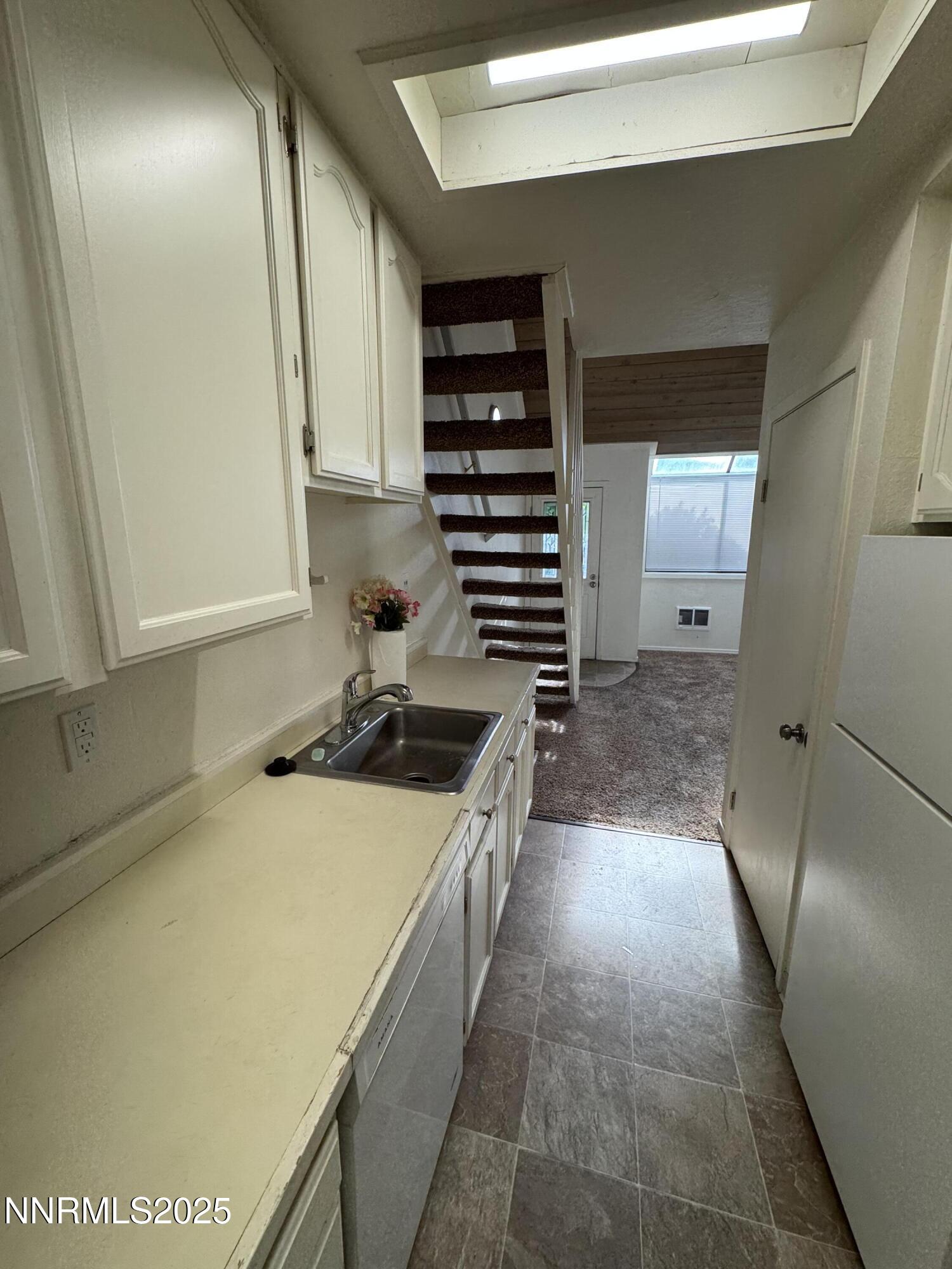 2519 Garfield Court Property Photo 7