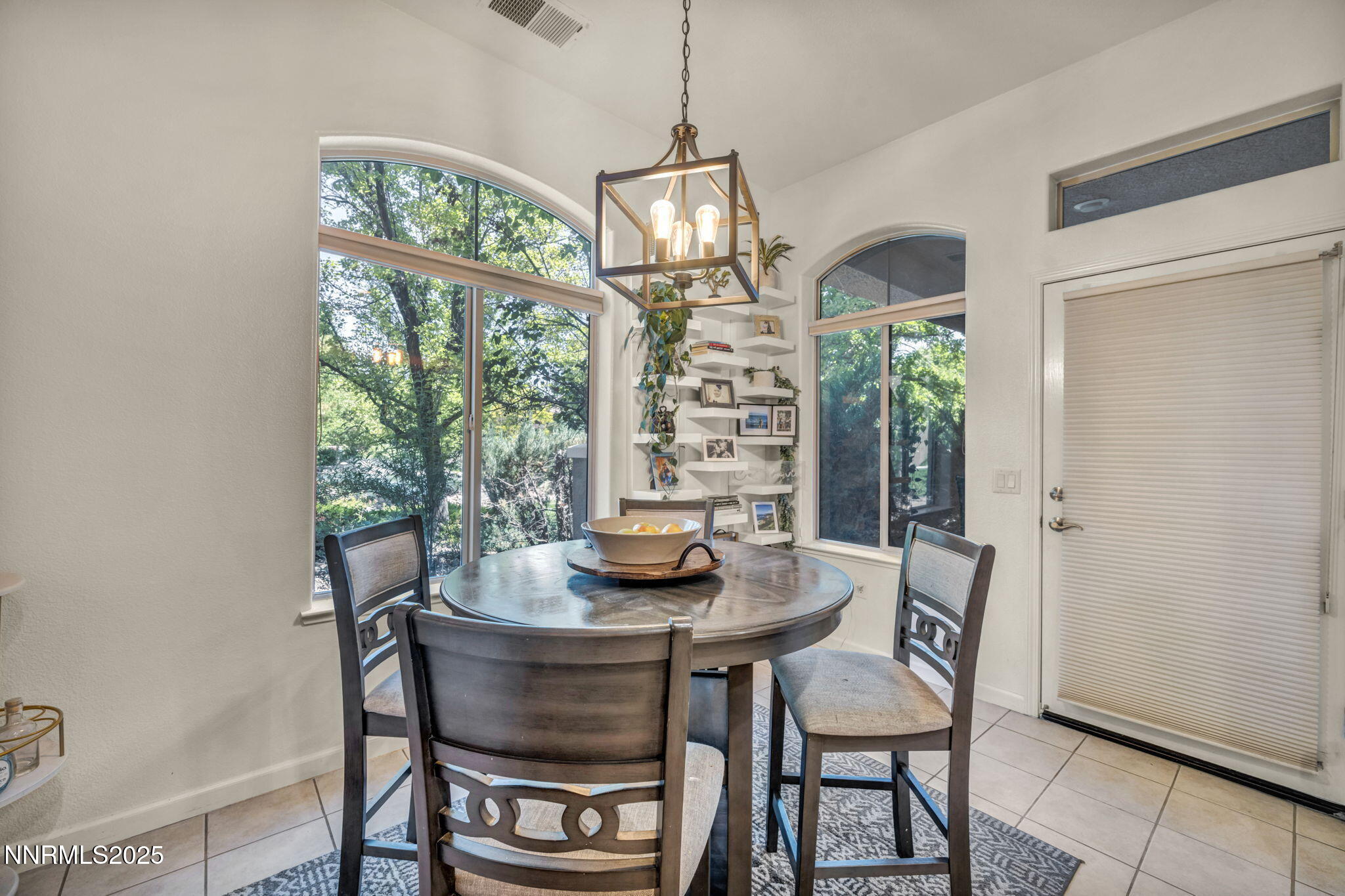 9900 Wilbur May Parkway Property Photo 12