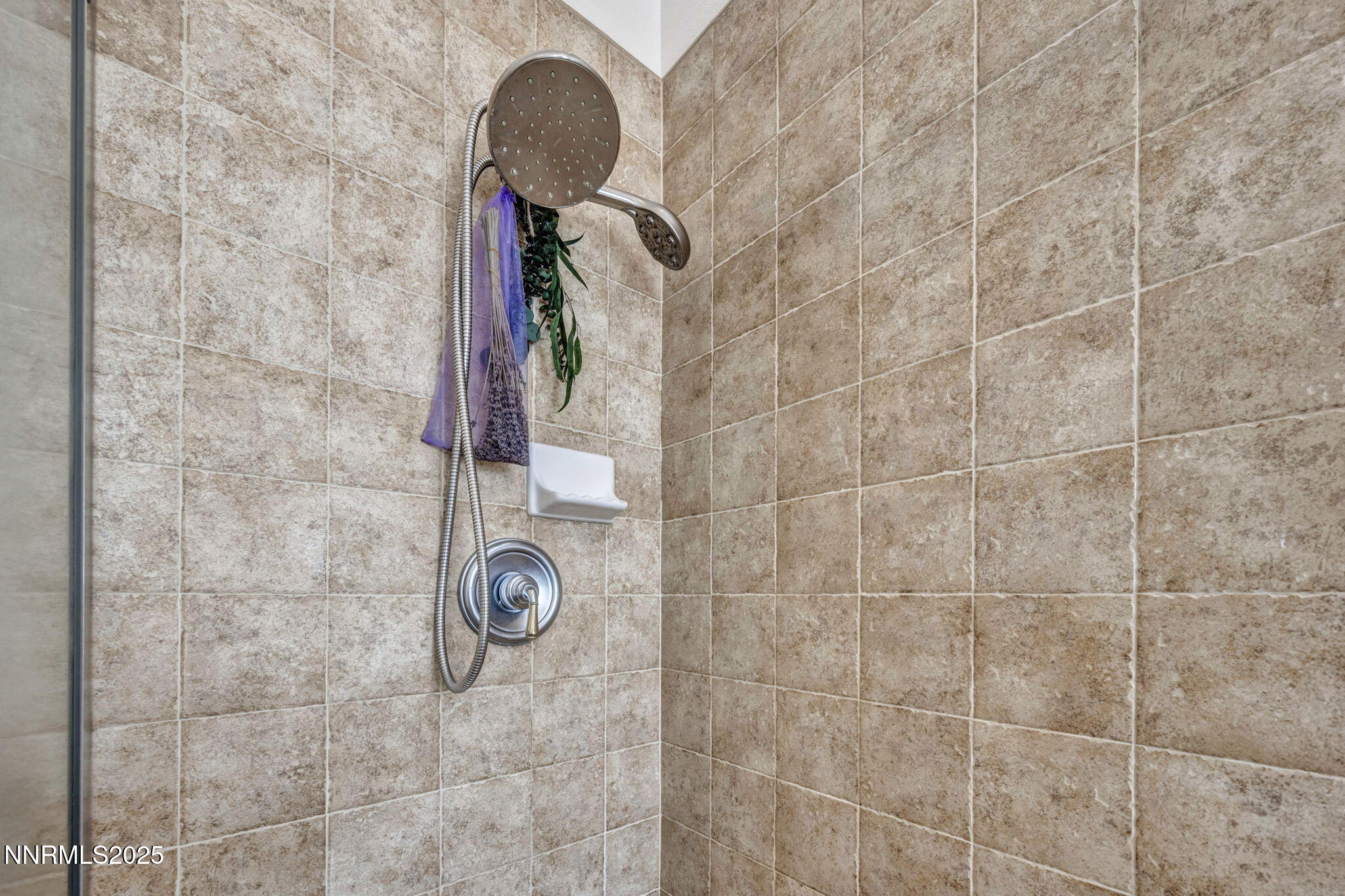 9900 Wilbur May Parkway Property Photo 23