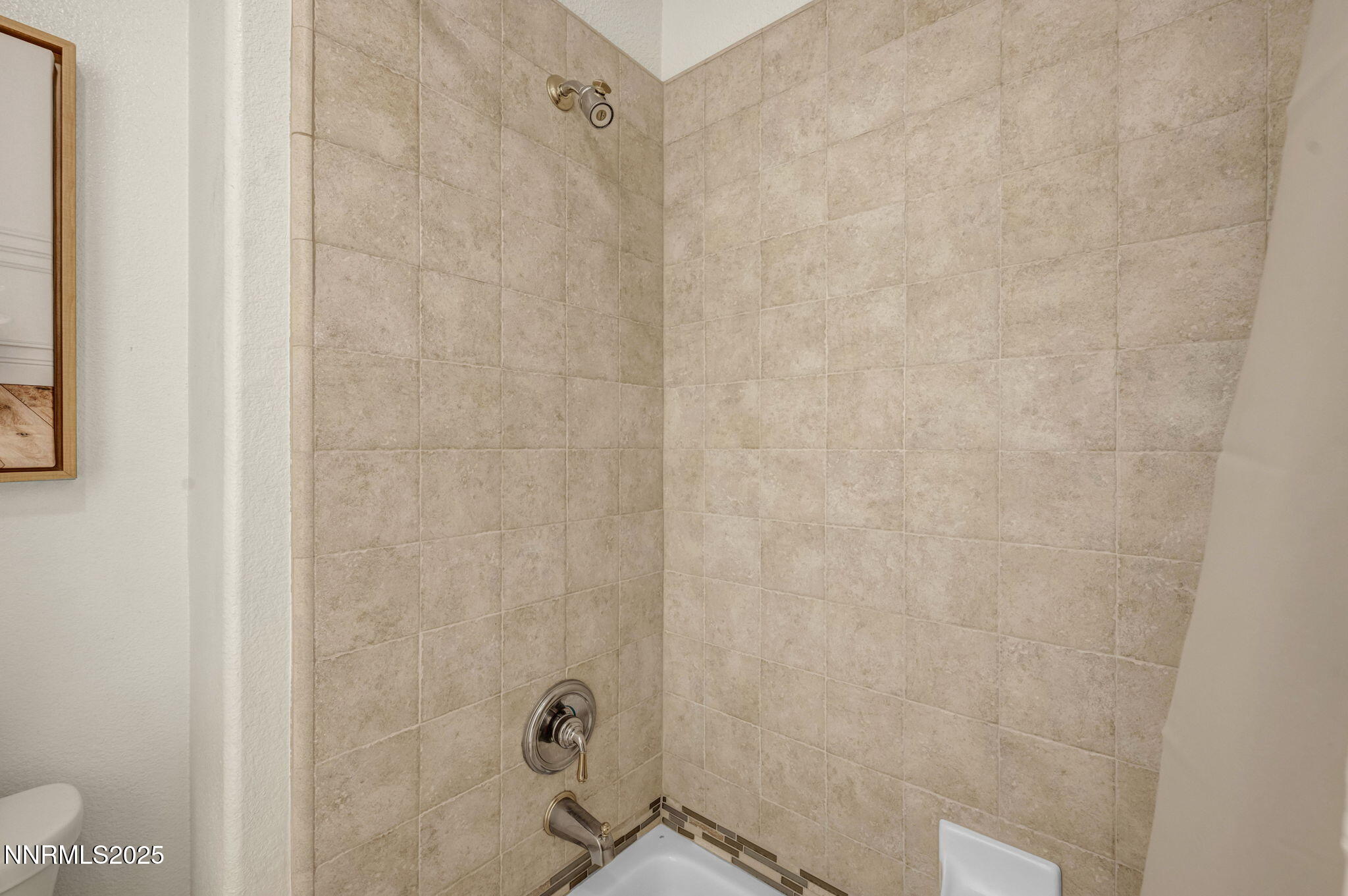 9900 Wilbur May Parkway Property Photo 27