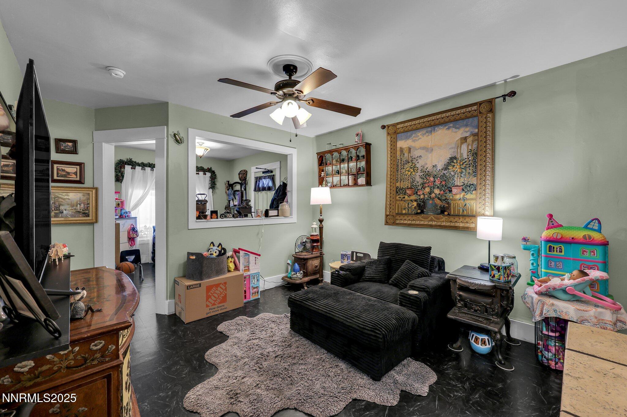1236 Victorian Plaza Circle Property Photo 14