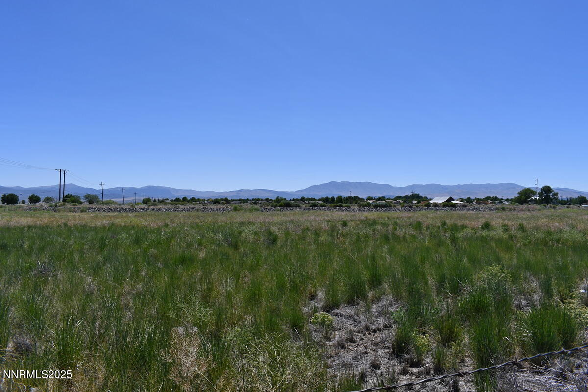 1795 U.s. Hwy 395 Property Photo 3
