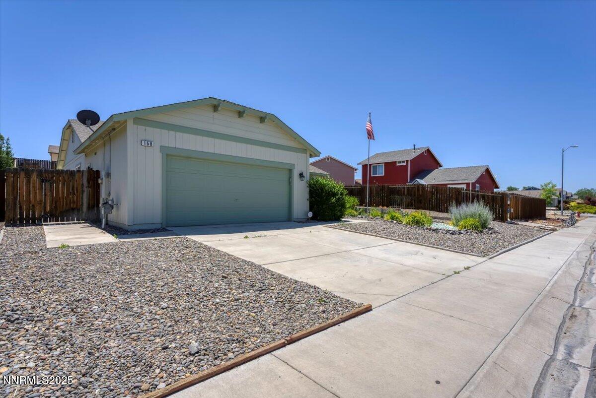 158 Desert Springs Lane Property Photo 2