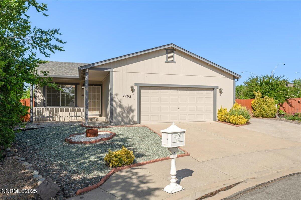 7202 Leonardo Court Property Photo 5