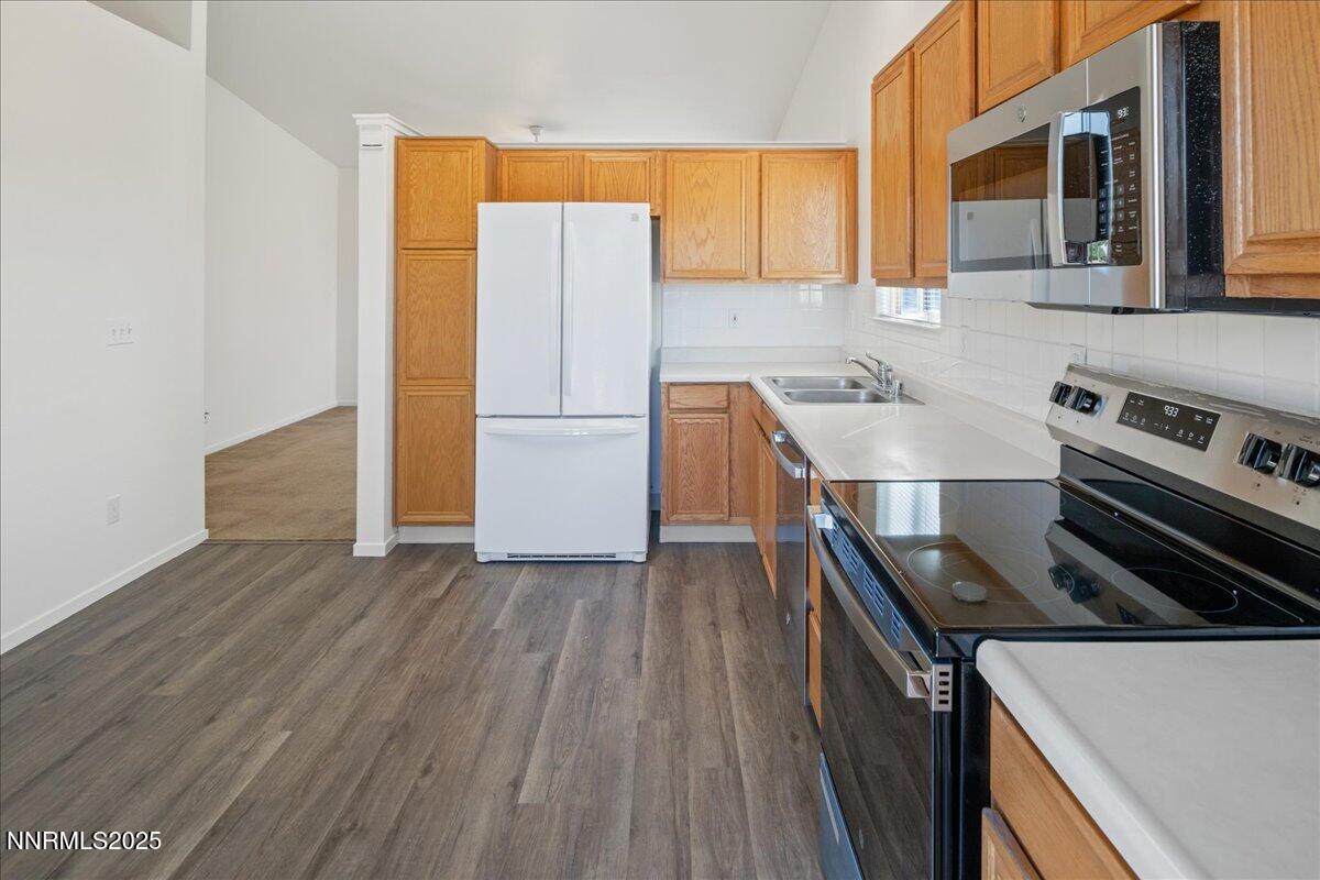7202 Leonardo Court Property Photo 14