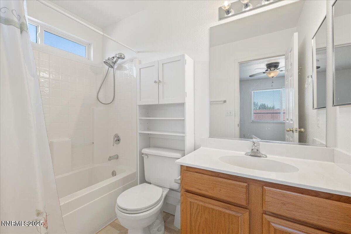 7202 Leonardo Court Property Photo 17