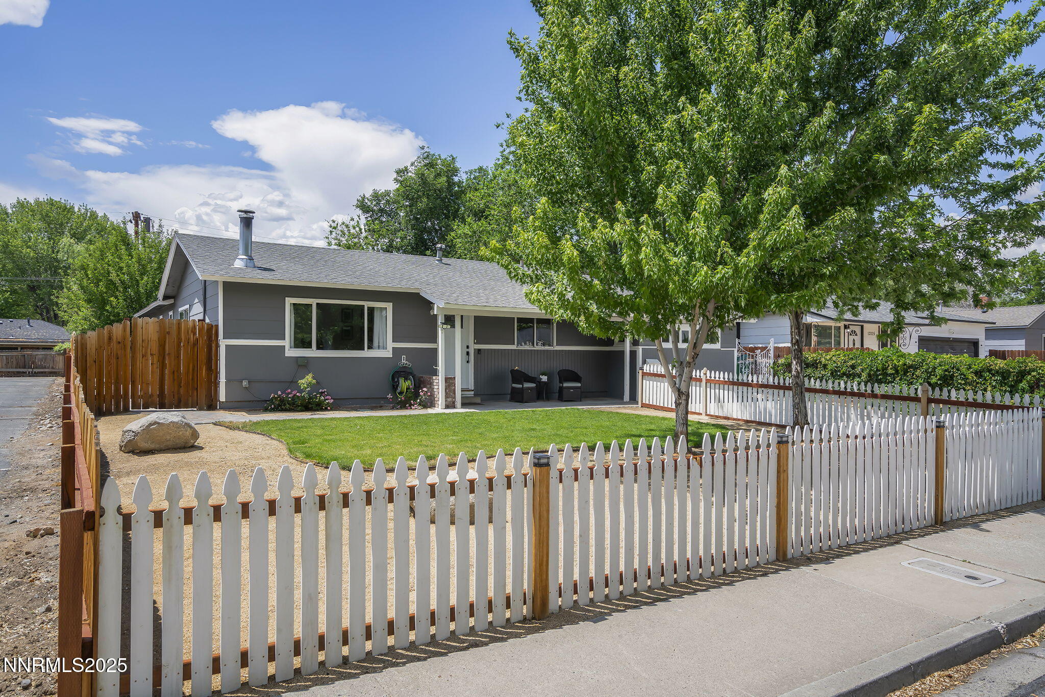 1203 Stanford Way