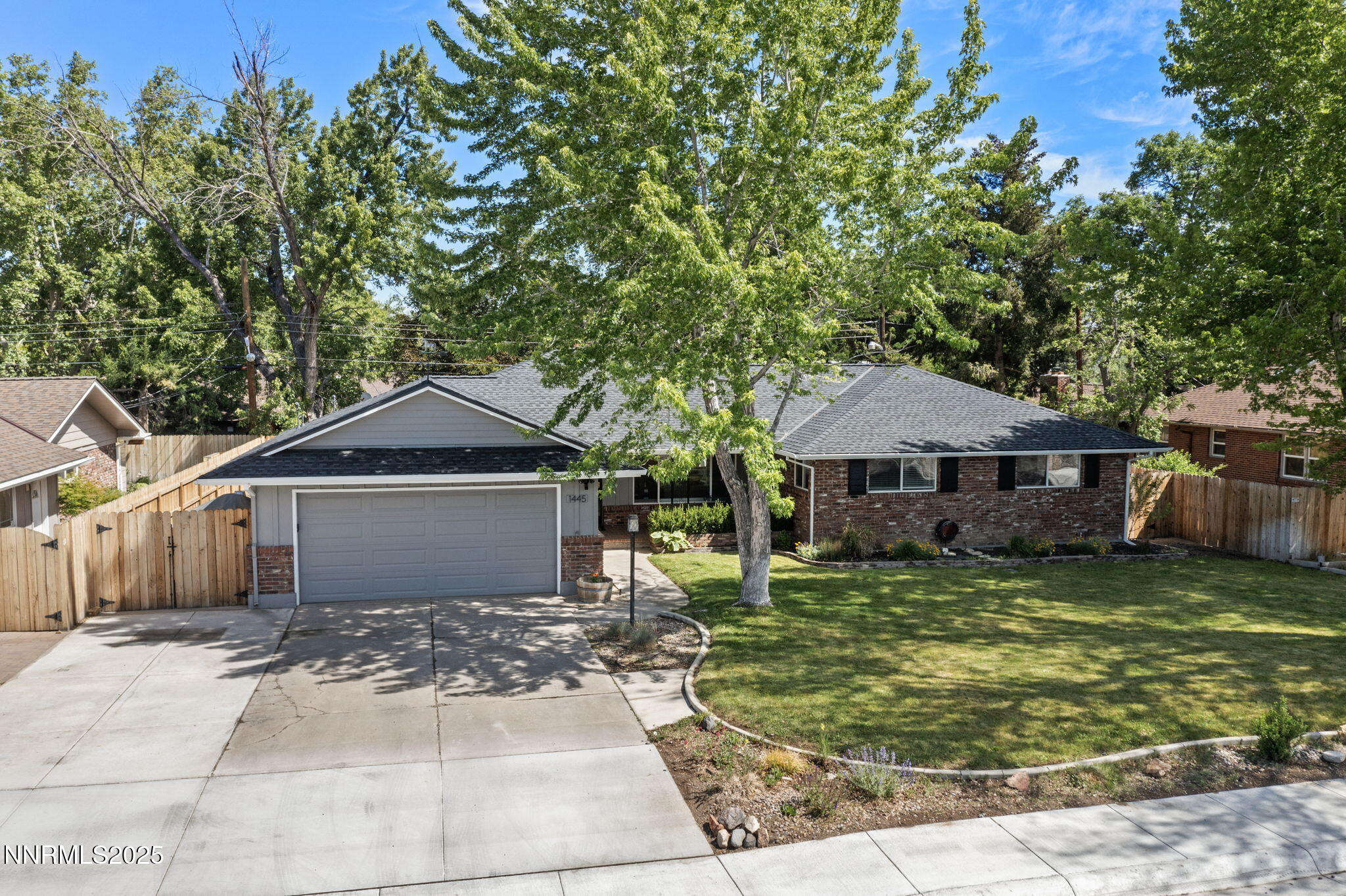 1445 California Avenue Property Photo 1