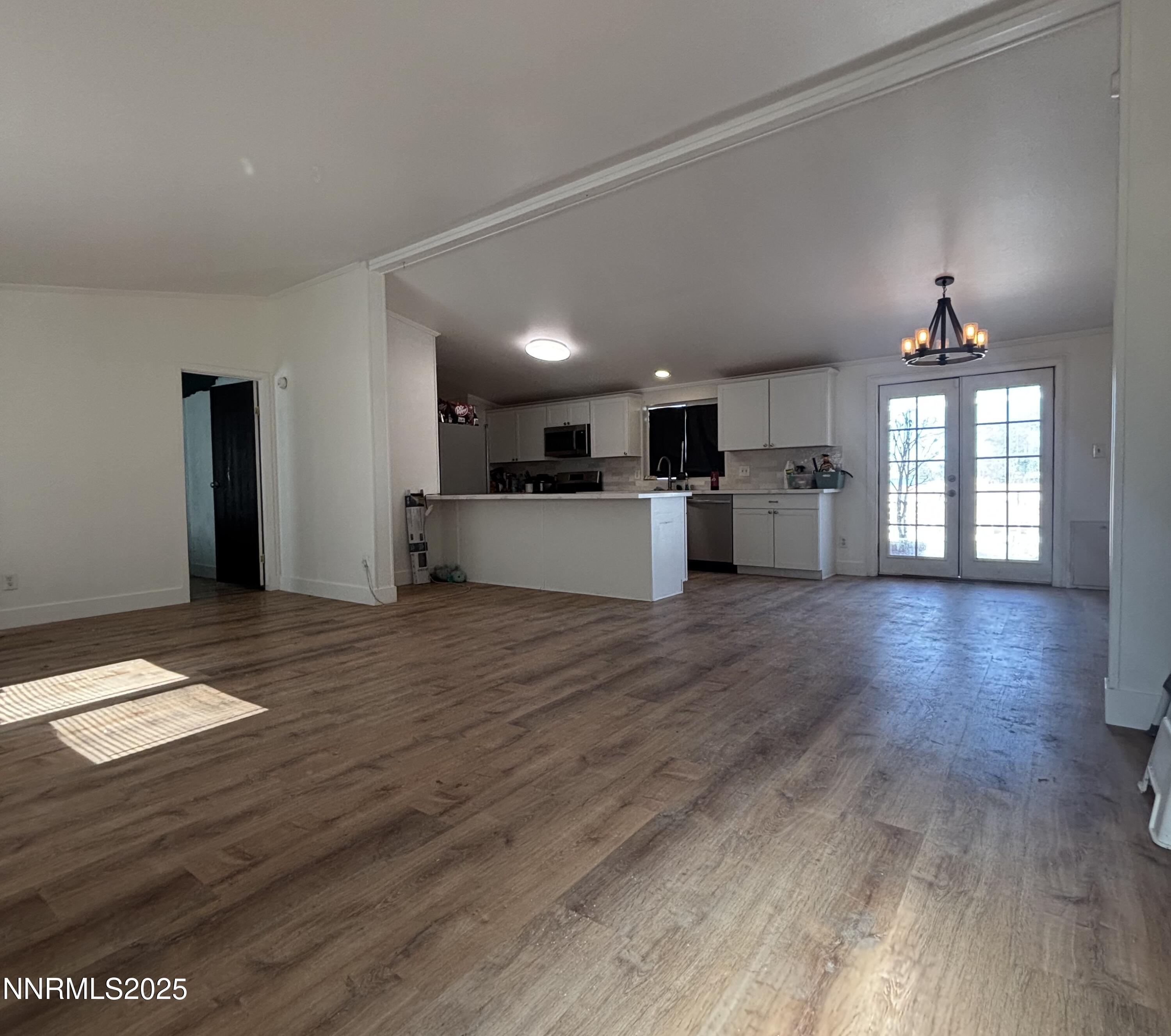 3810 Amber Street Property Photo 12