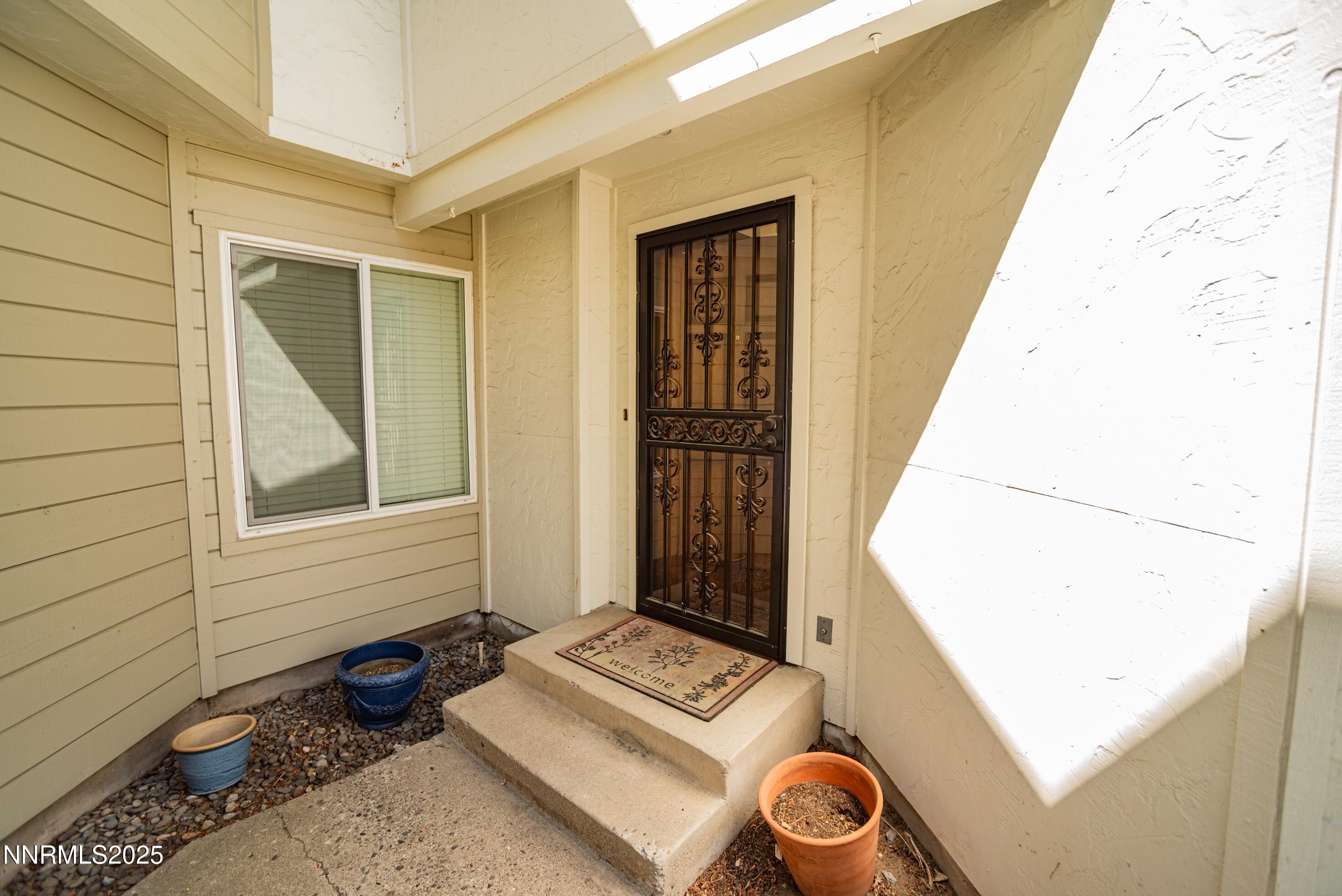 4003 Bluegrass Court Property Photo 3