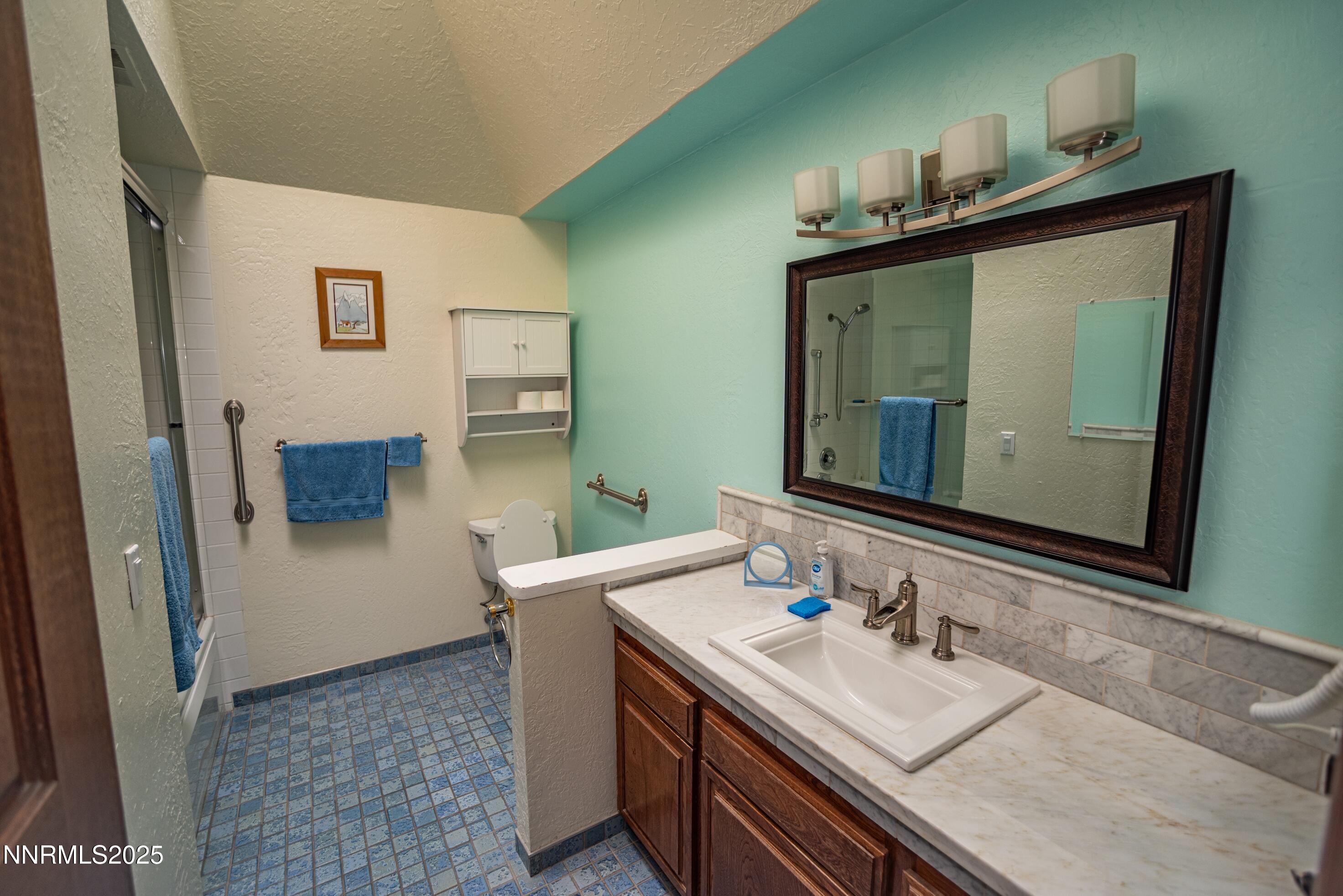 4003 Bluegrass Court Property Photo 23