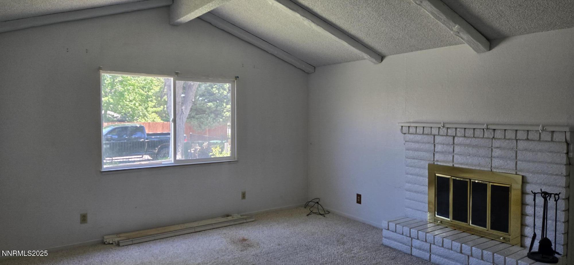 1930 Sunland Drive Property Photo 4