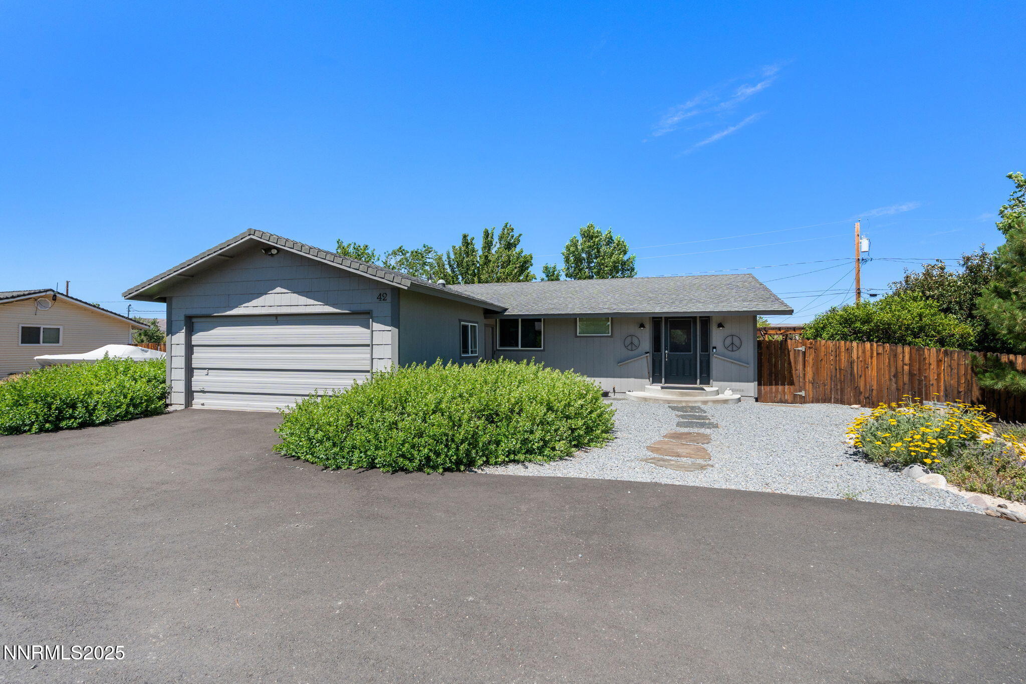 42 S Amanda Circle Property Photo 1