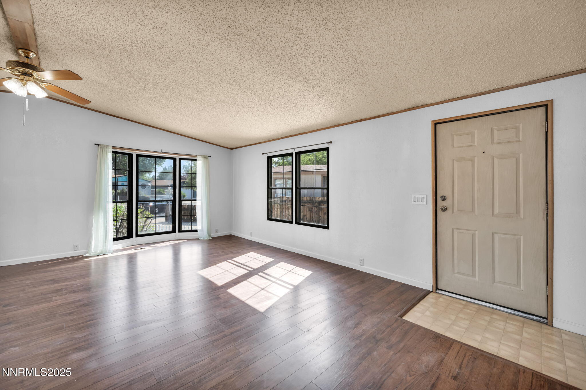 1155 Denise Circle Property Photo 3