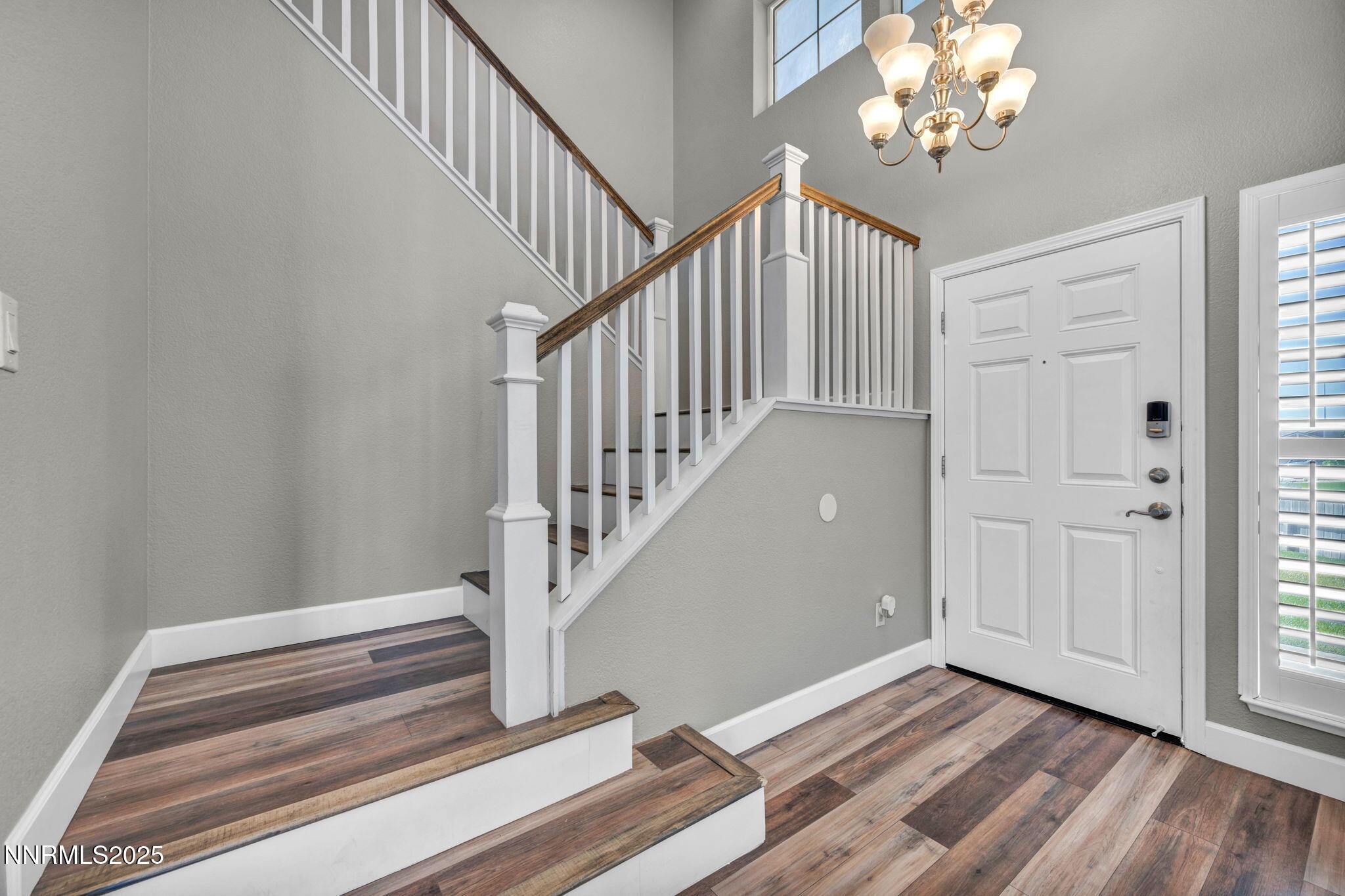1720 Blue Oak Court Property Photo 6
