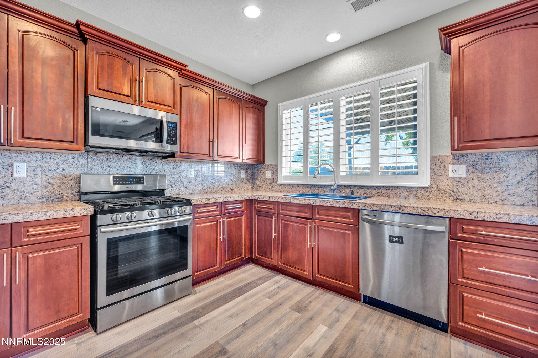 1720 Blue Oak Court Property Photo 13