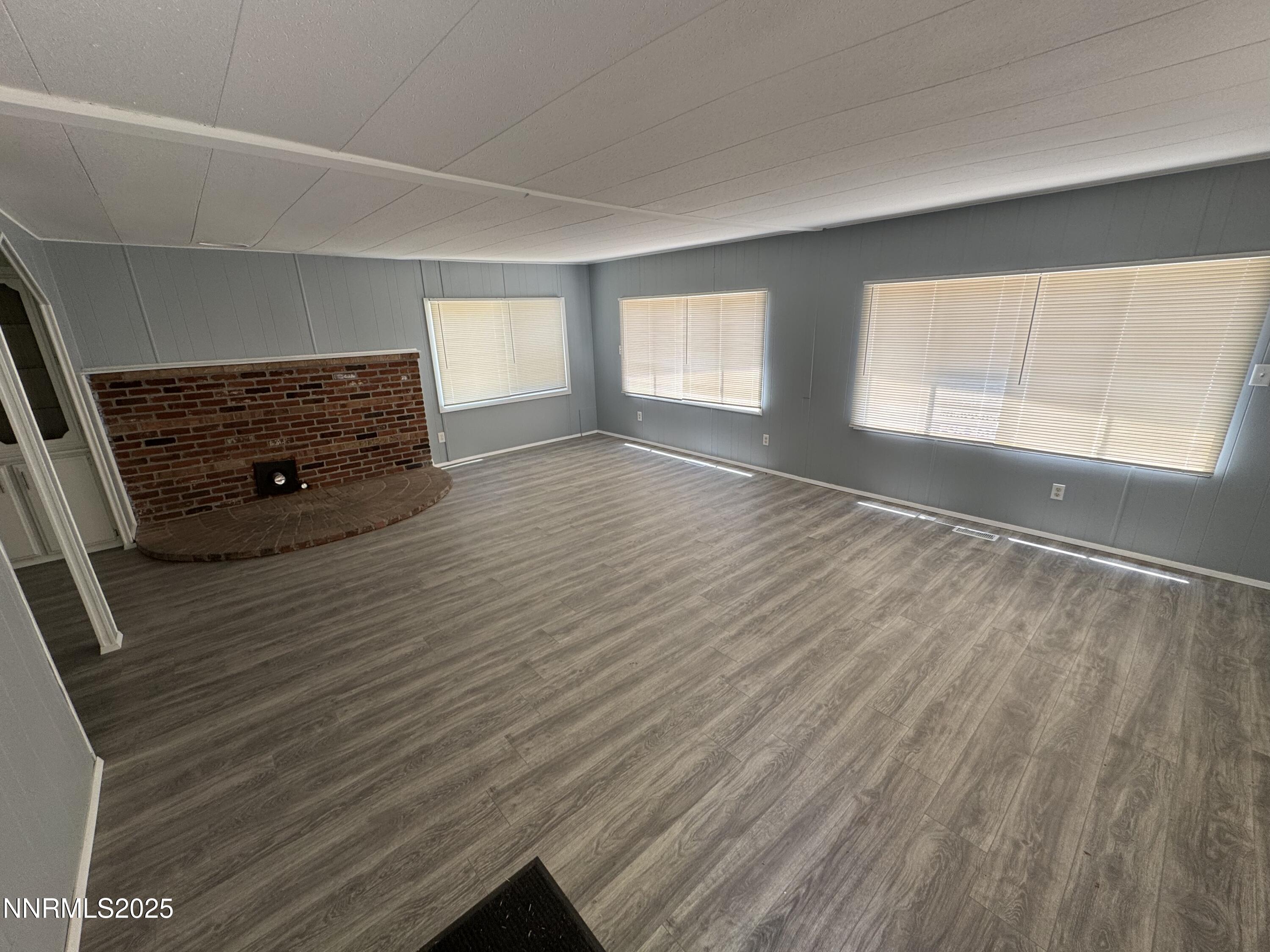 155 Molly Circle Property Photo 2