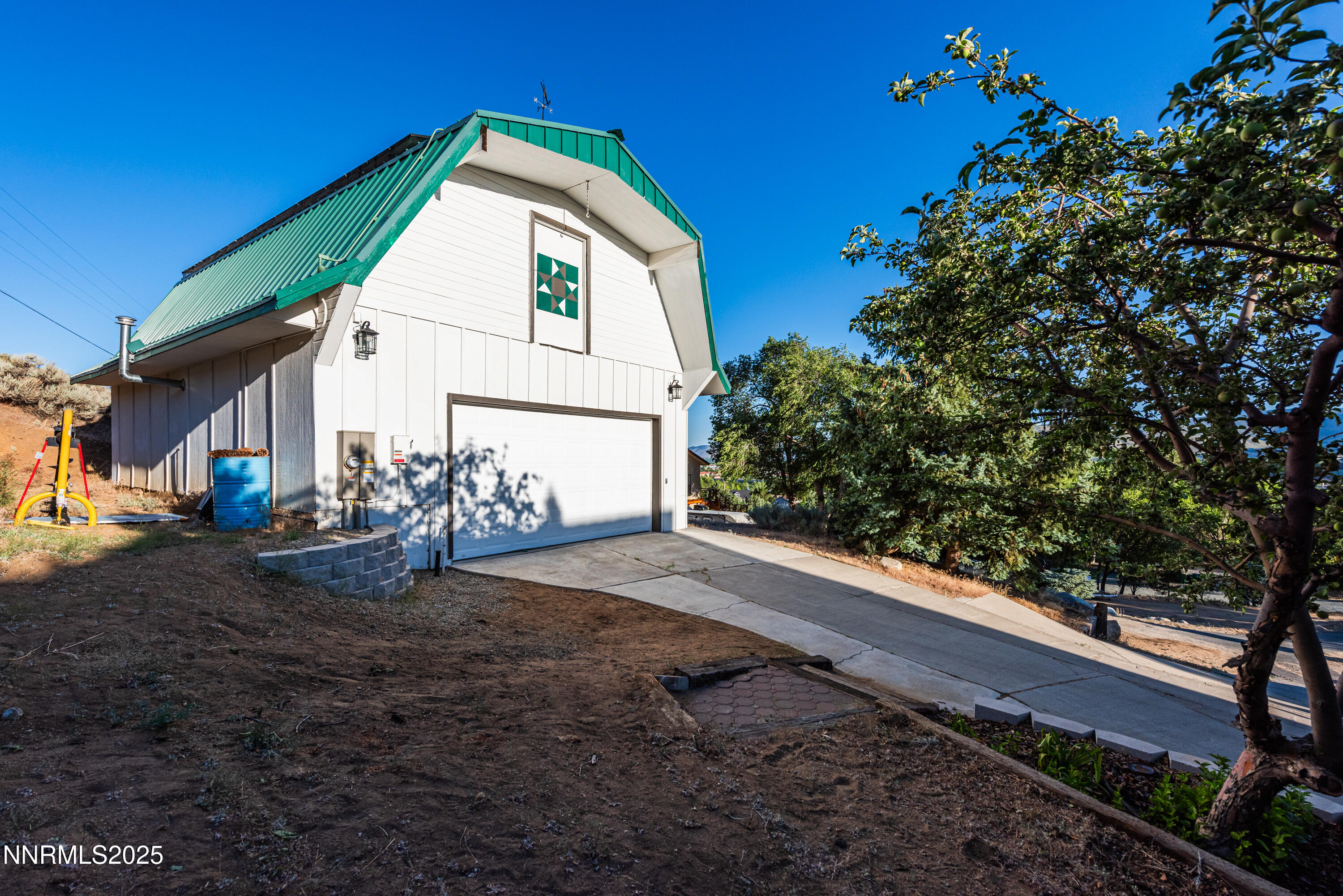 56 Heaven Hill Way Property Photo 8