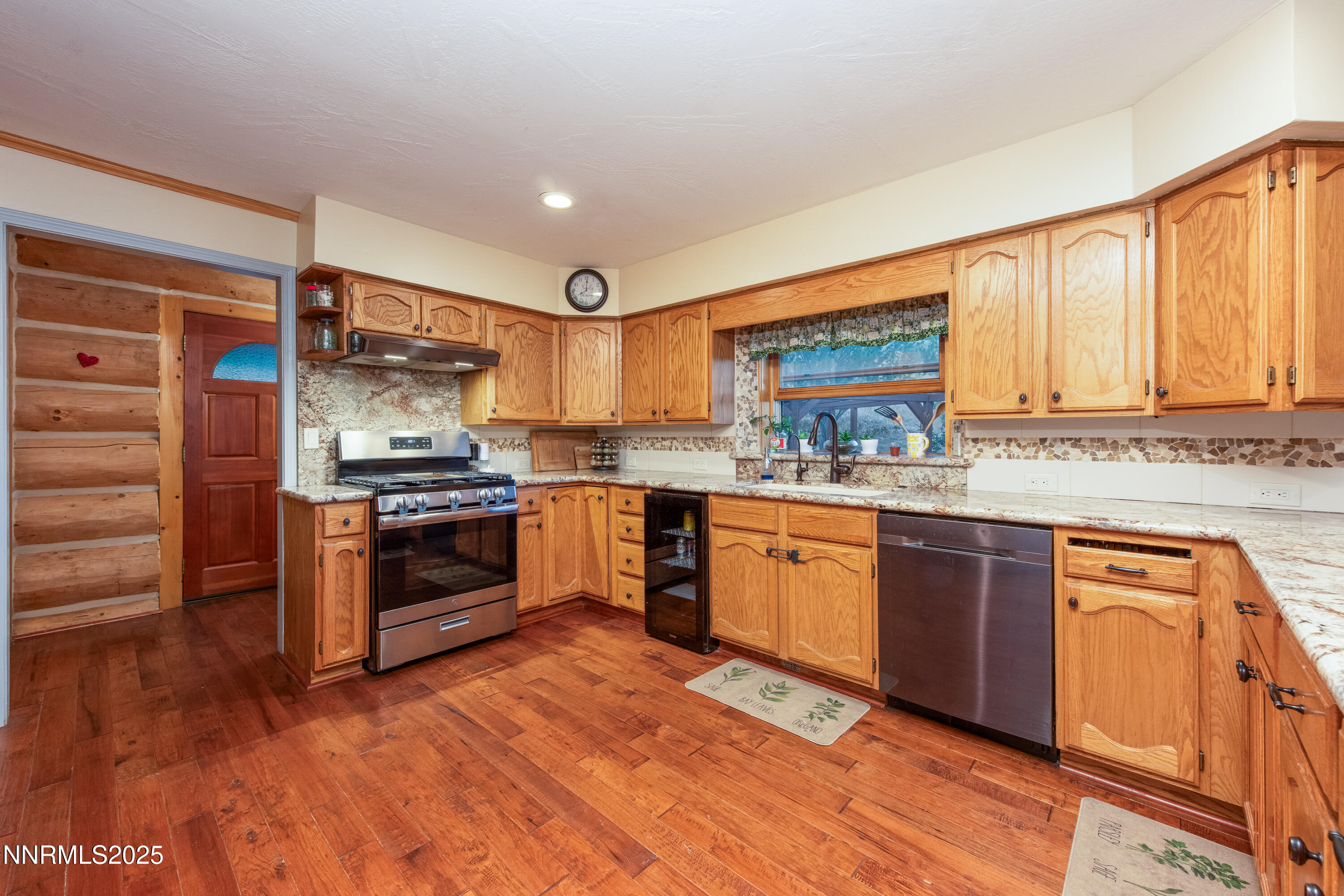 56 Heaven Hill Way Property Photo 19