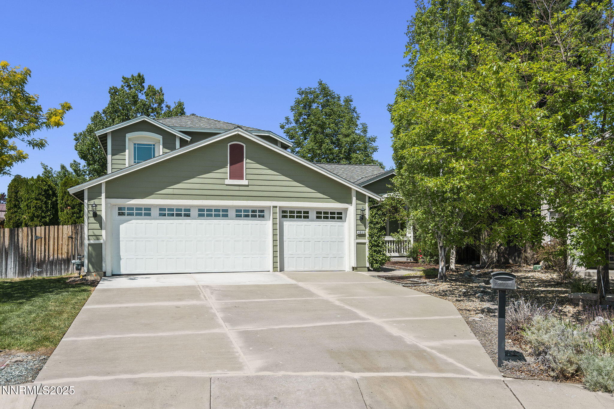 4950 San Diego Court Property Photo 1