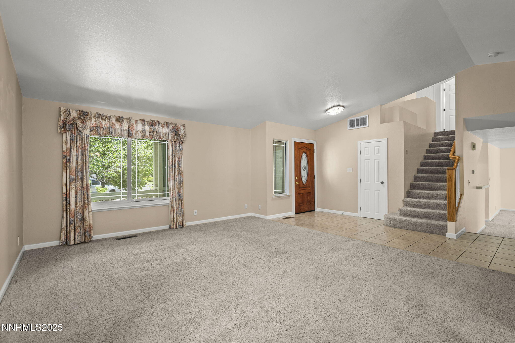 4950 San Diego Court Property Photo 4