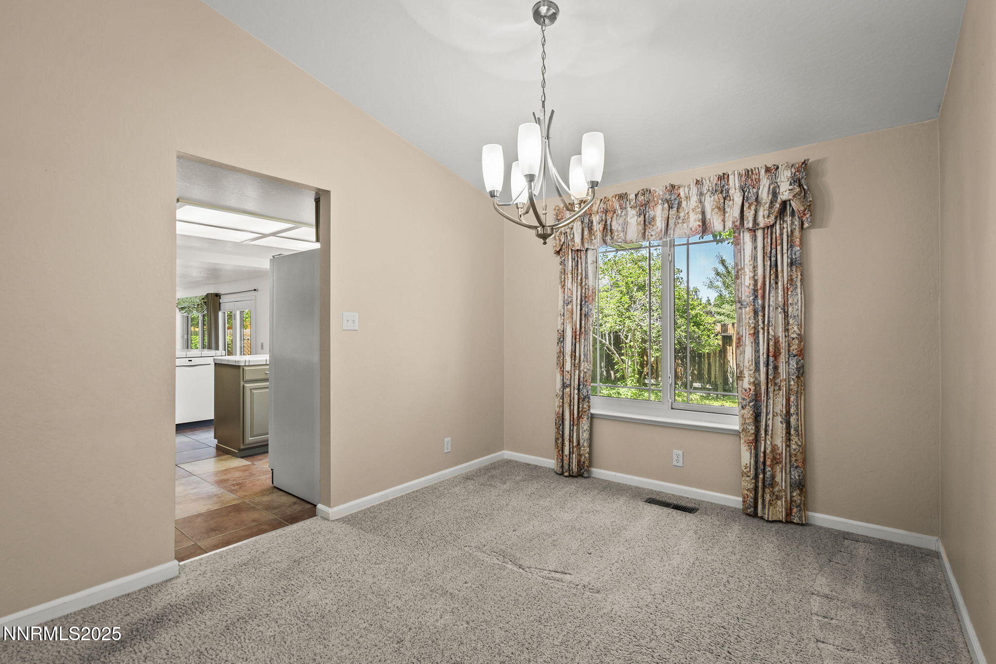 4950 San Diego Court Property Photo 5