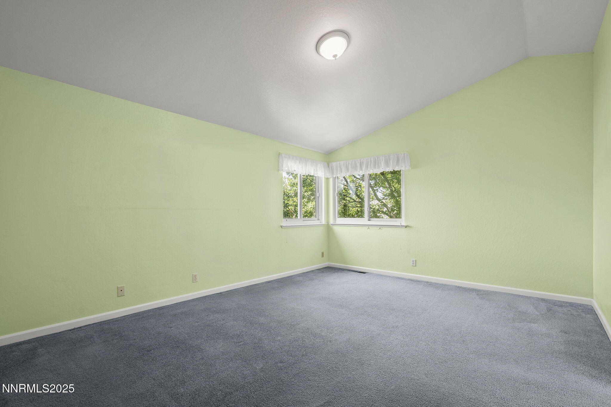 4950 San Diego Court Property Photo 11