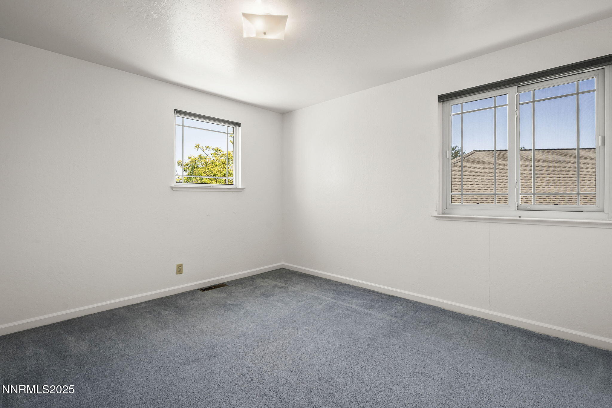 4950 San Diego Court Property Photo 14