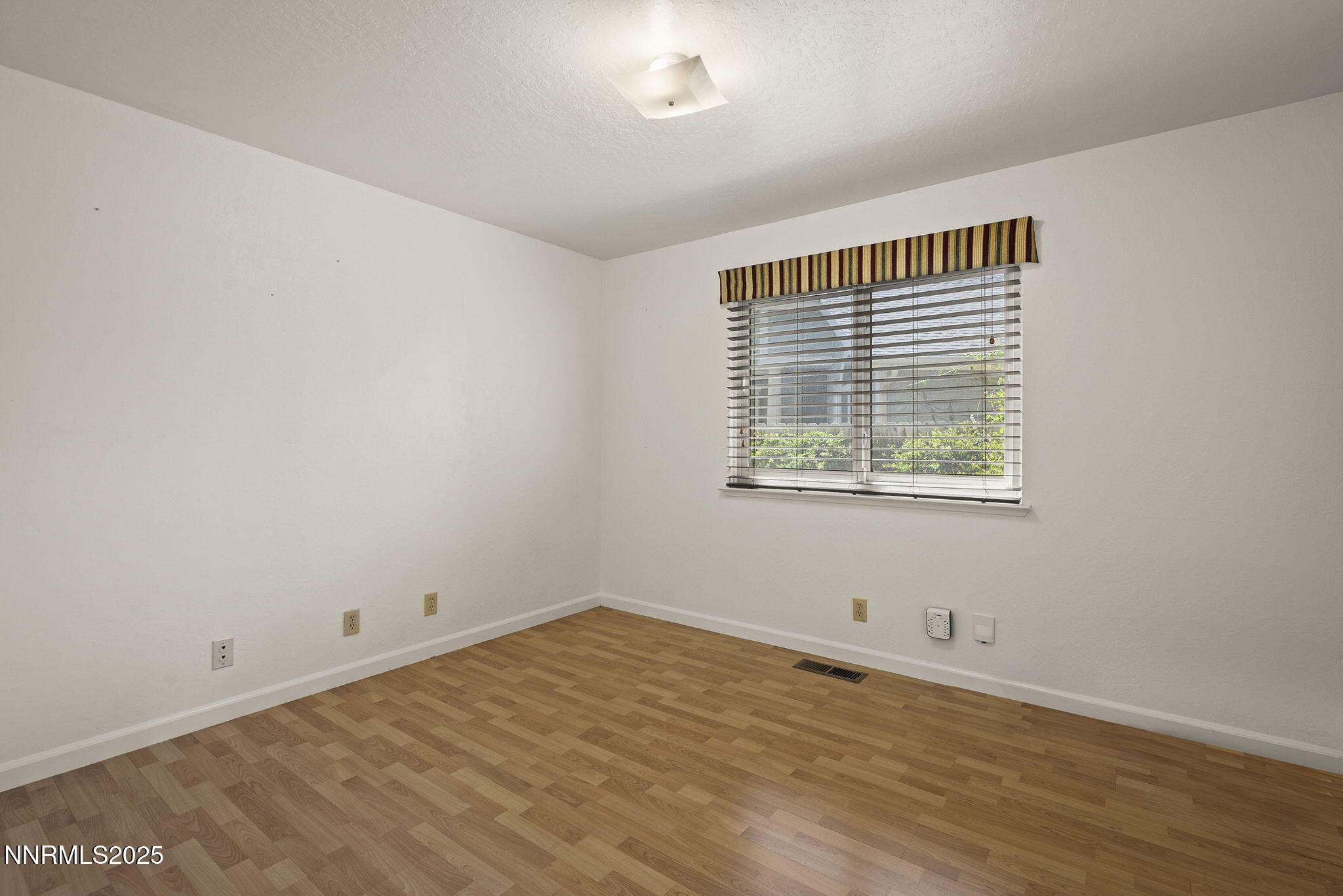 4950 San Diego Court Property Photo 17