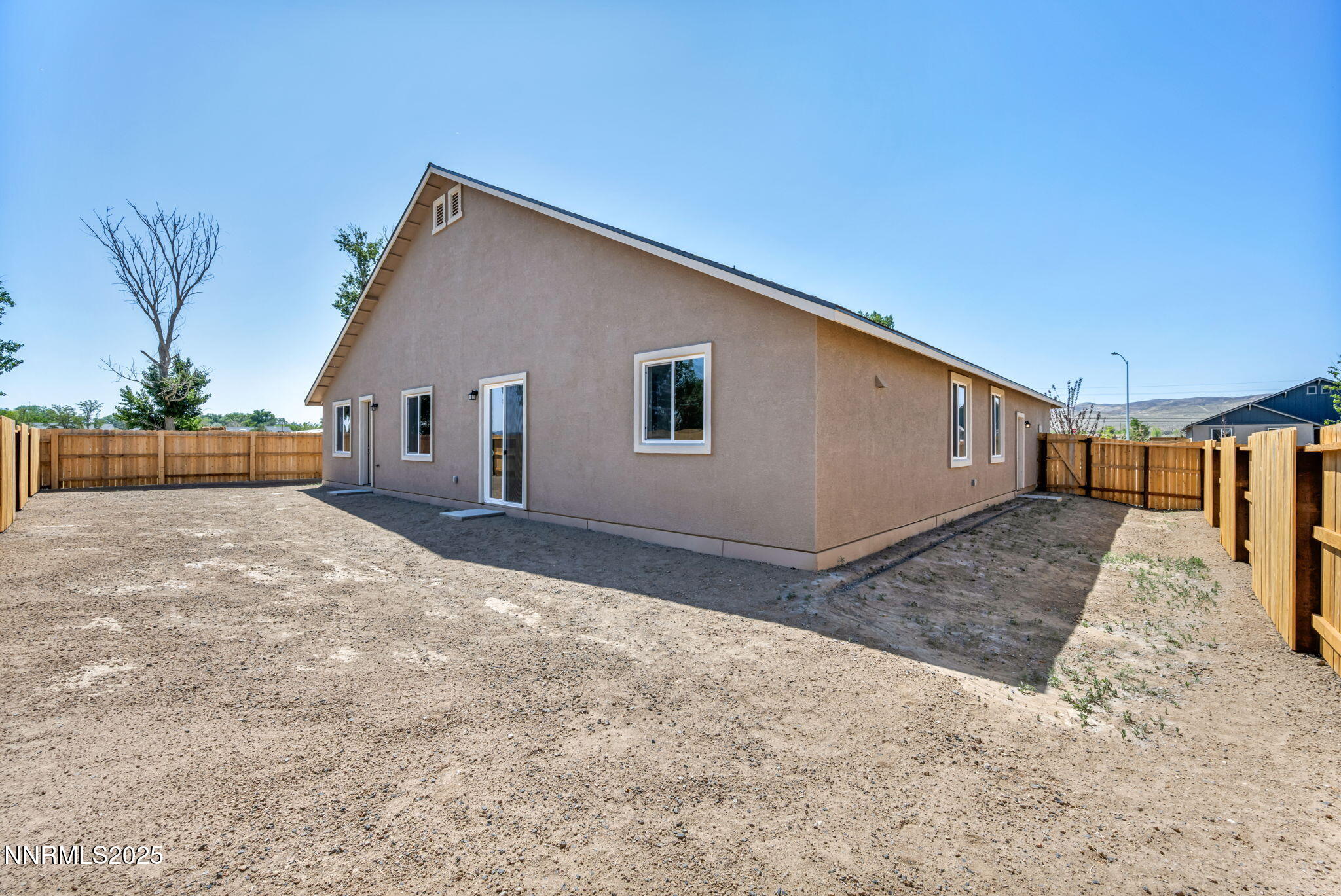 3299 Hadley Street Property Photo 5