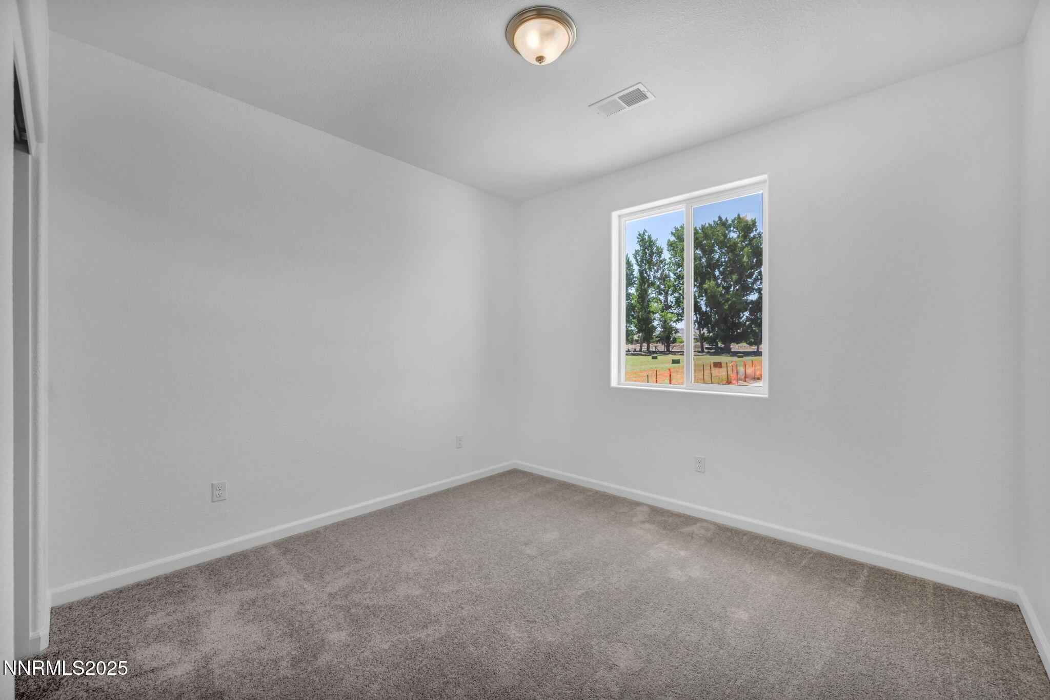 3299 Hadley Street Property Photo 20
