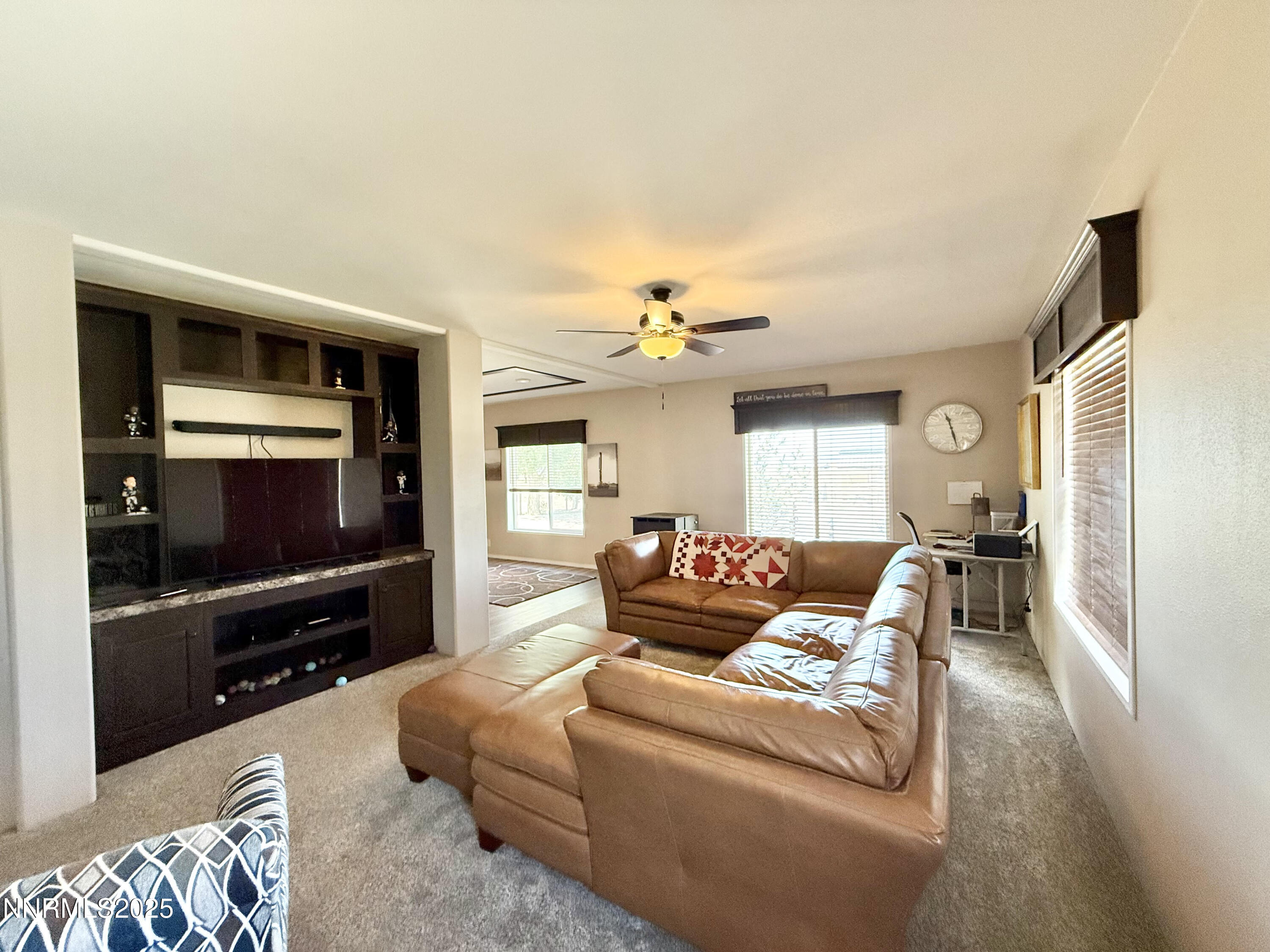 1060 Skyline Boulevard Property Photo 8