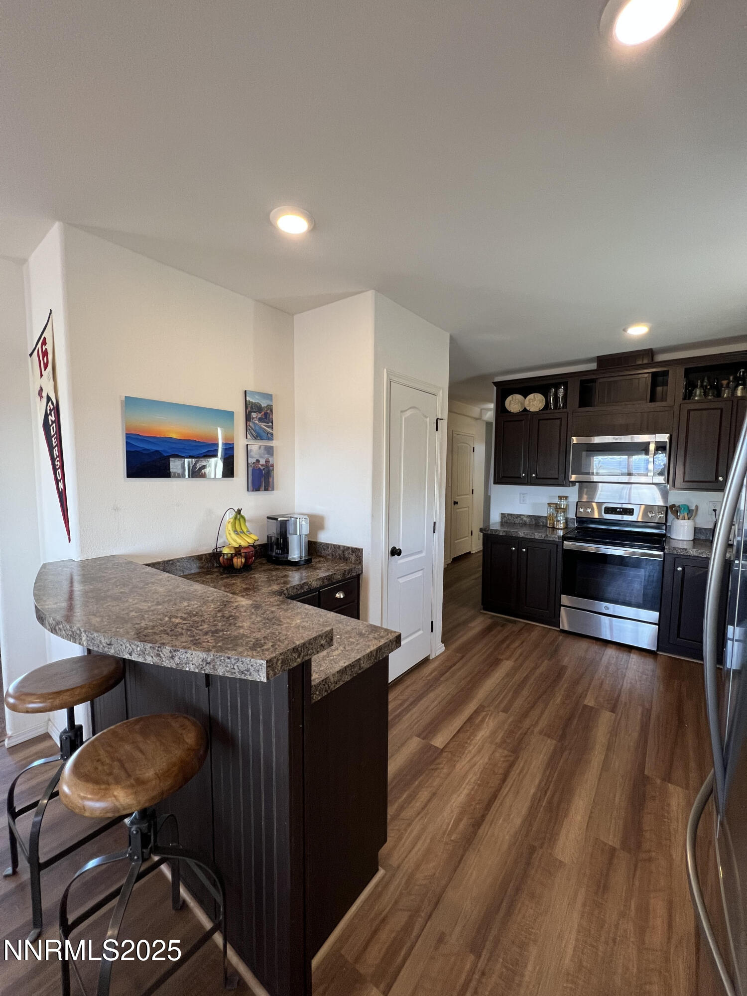 1060 Skyline Boulevard Property Photo 14
