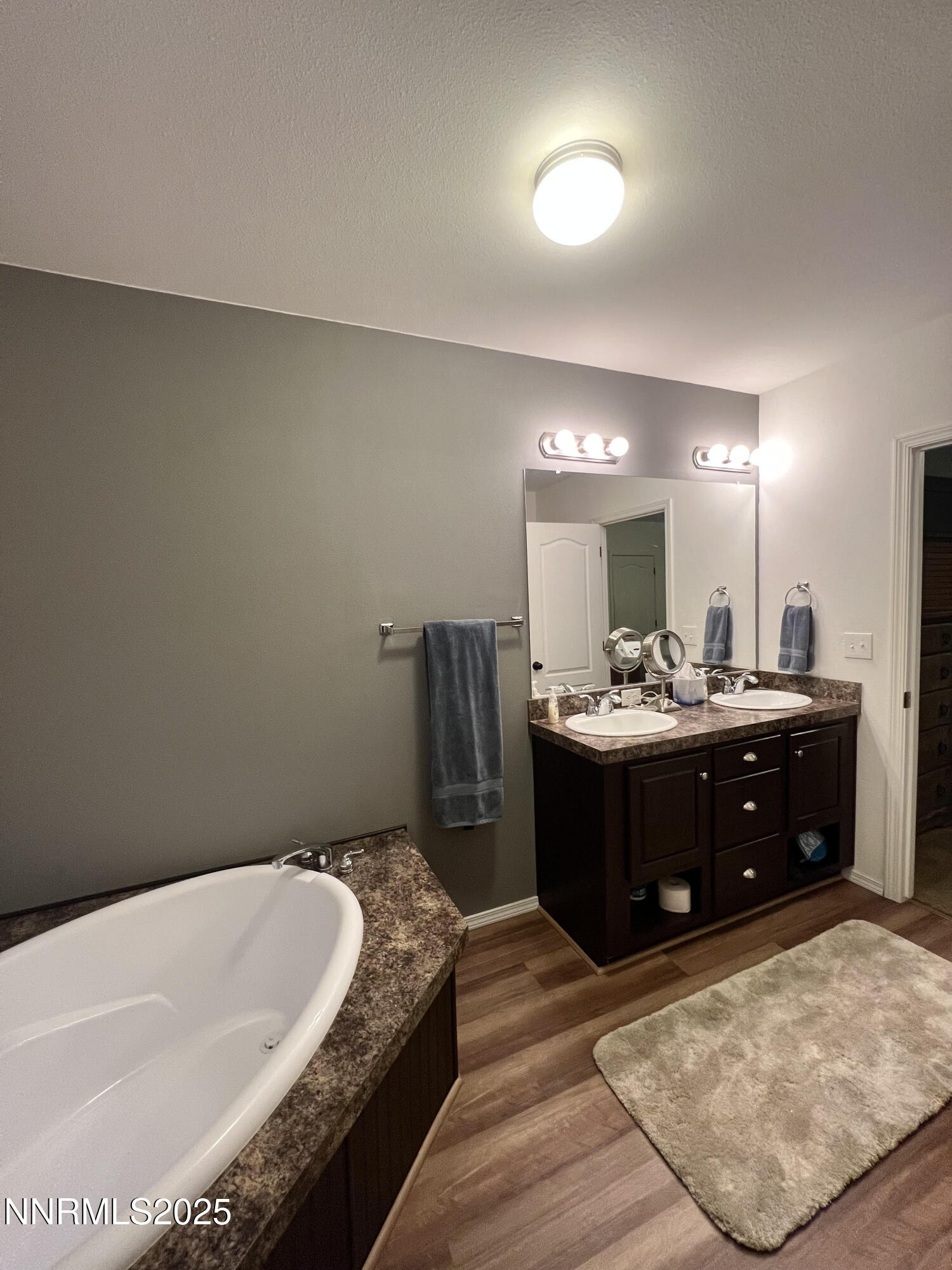 1060 Skyline Boulevard Property Photo 25