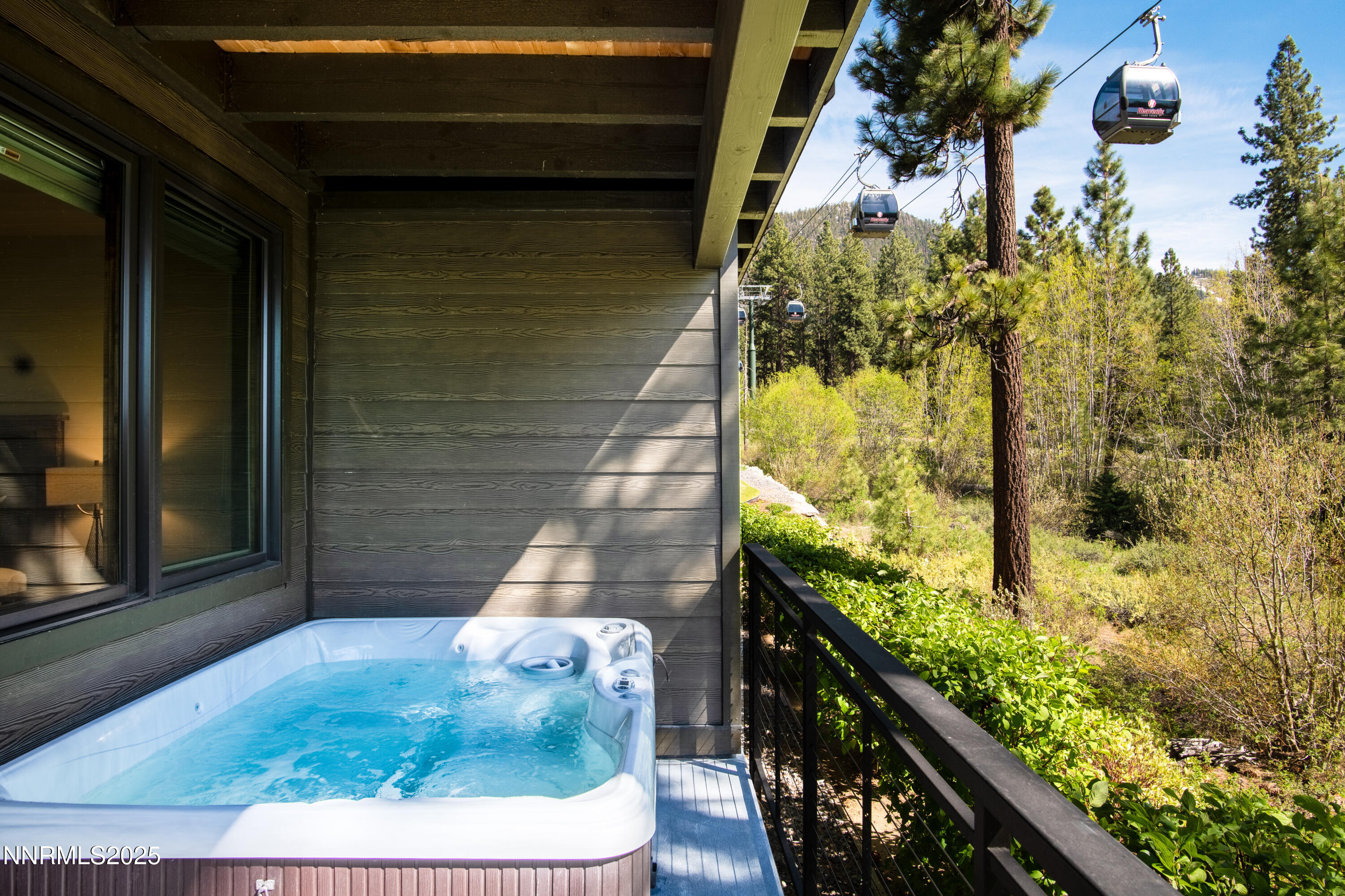 250051801 Property Photo 1