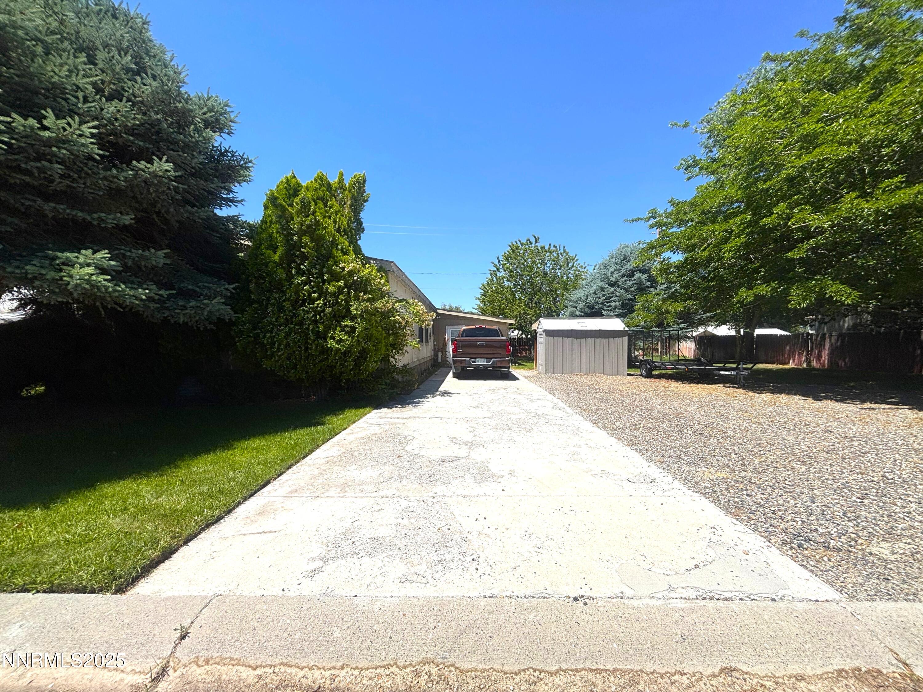 218 & 220 Middlegate Drive Property Photo 2