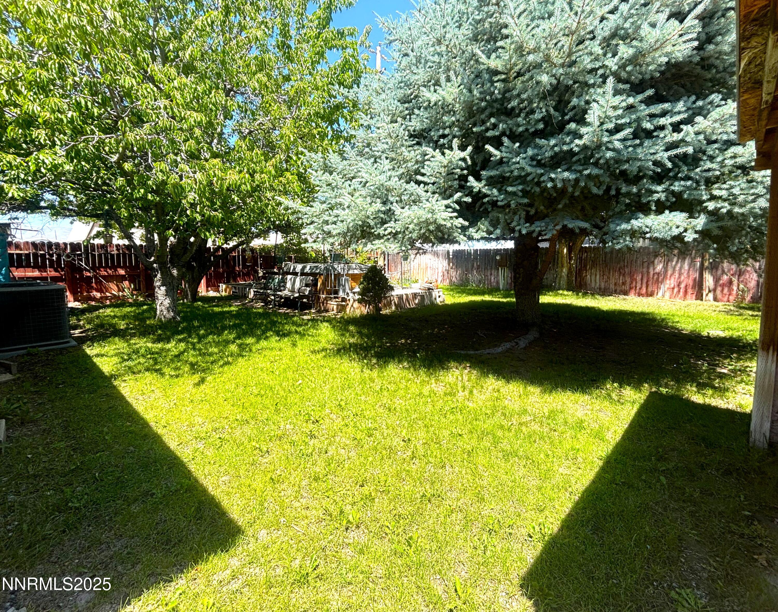 218 & 220 Middlegate Drive Property Photo 6