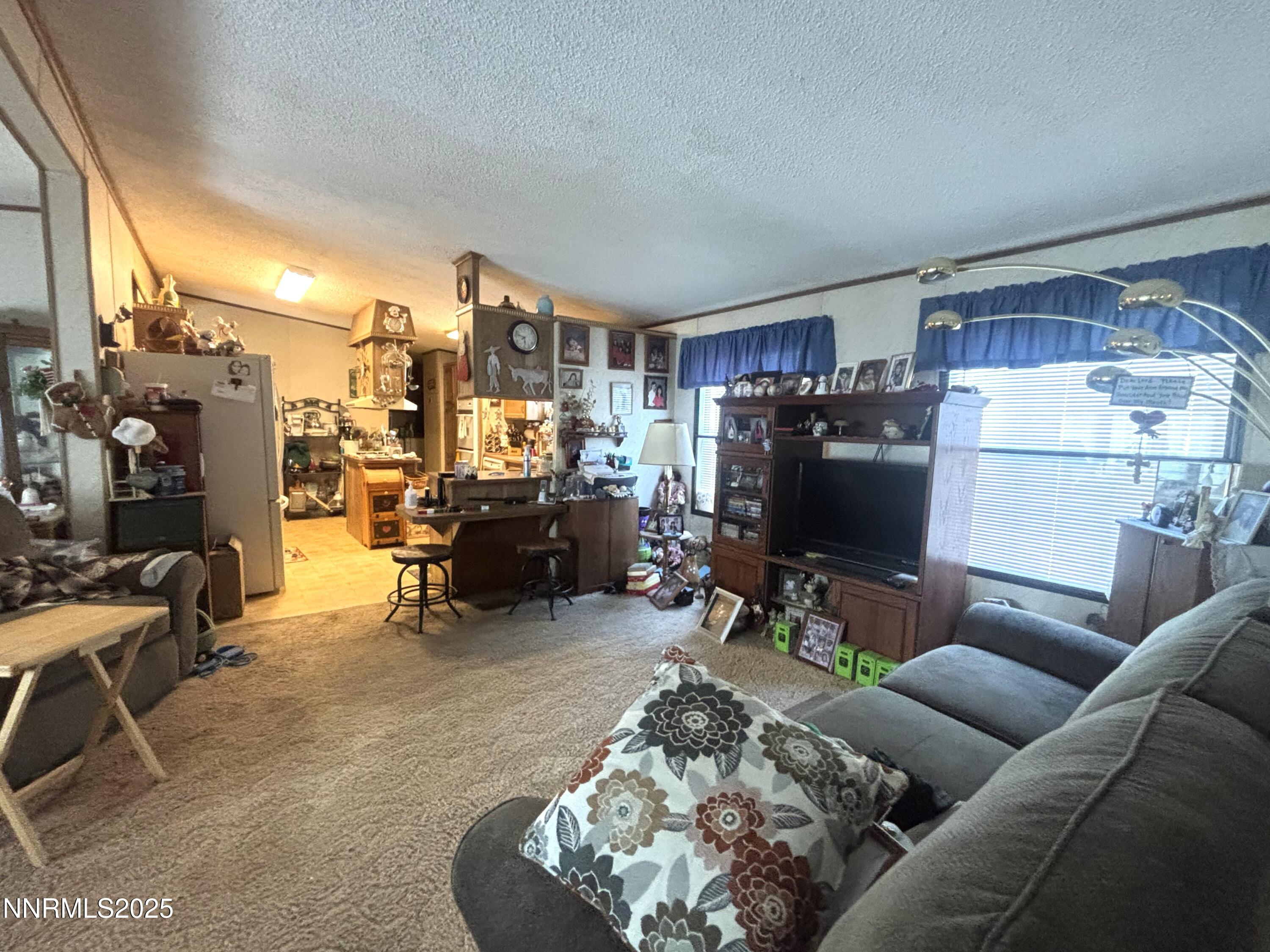 218 & 220 Middlegate Drive Property Photo 9