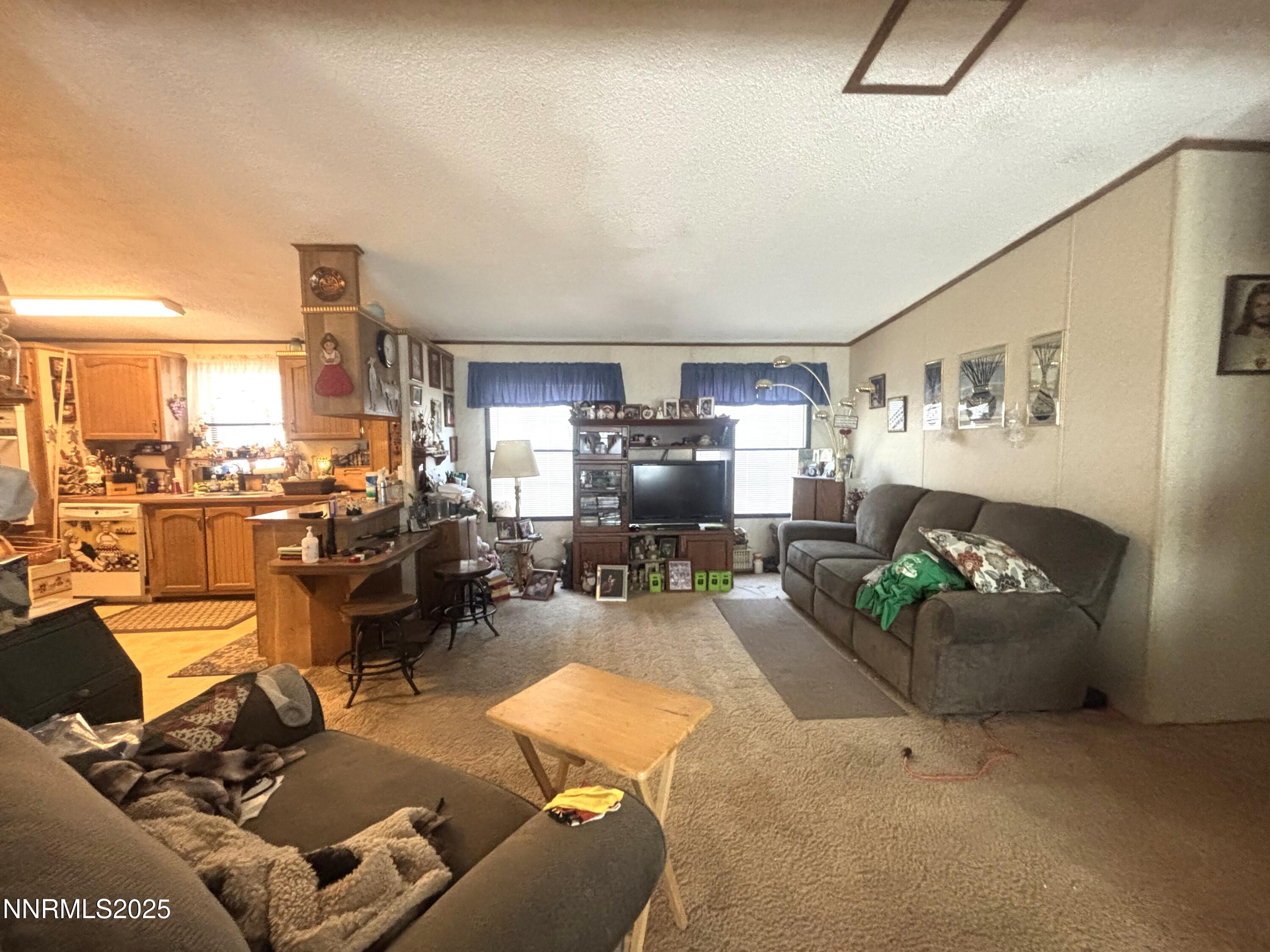 218 & 220 Middlegate Drive Property Photo 10