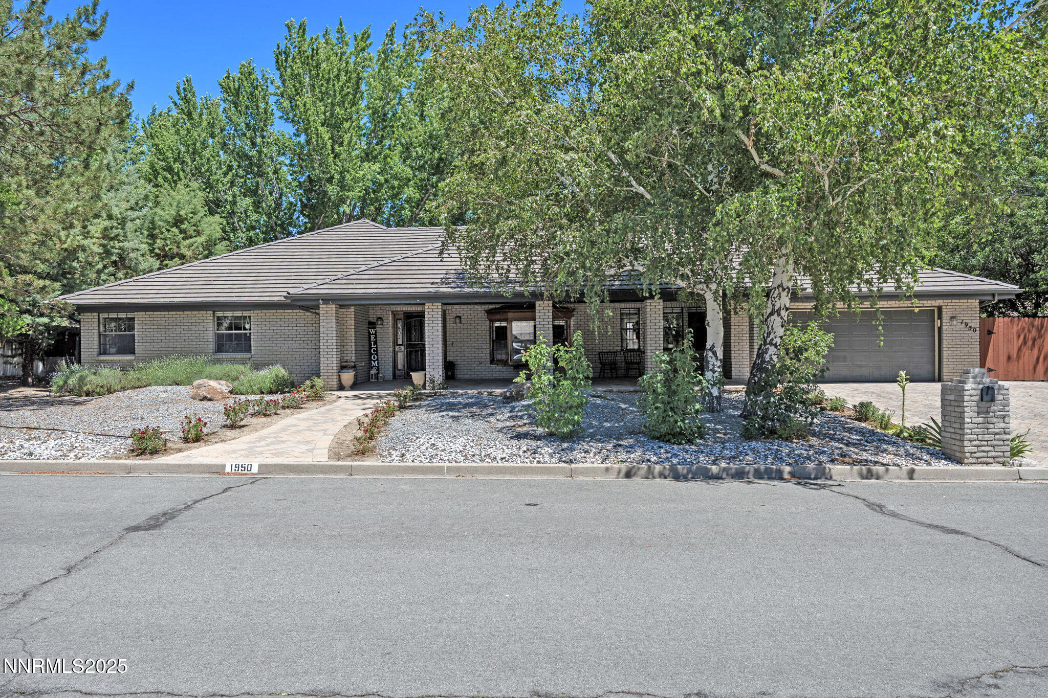 1950 Maison Way Property Photo 1