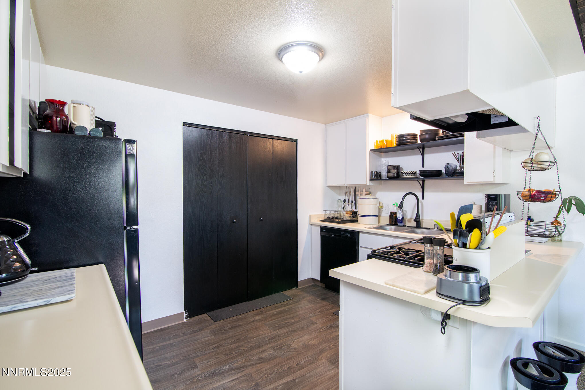 3189 Shriver Drive Property Photo 8
