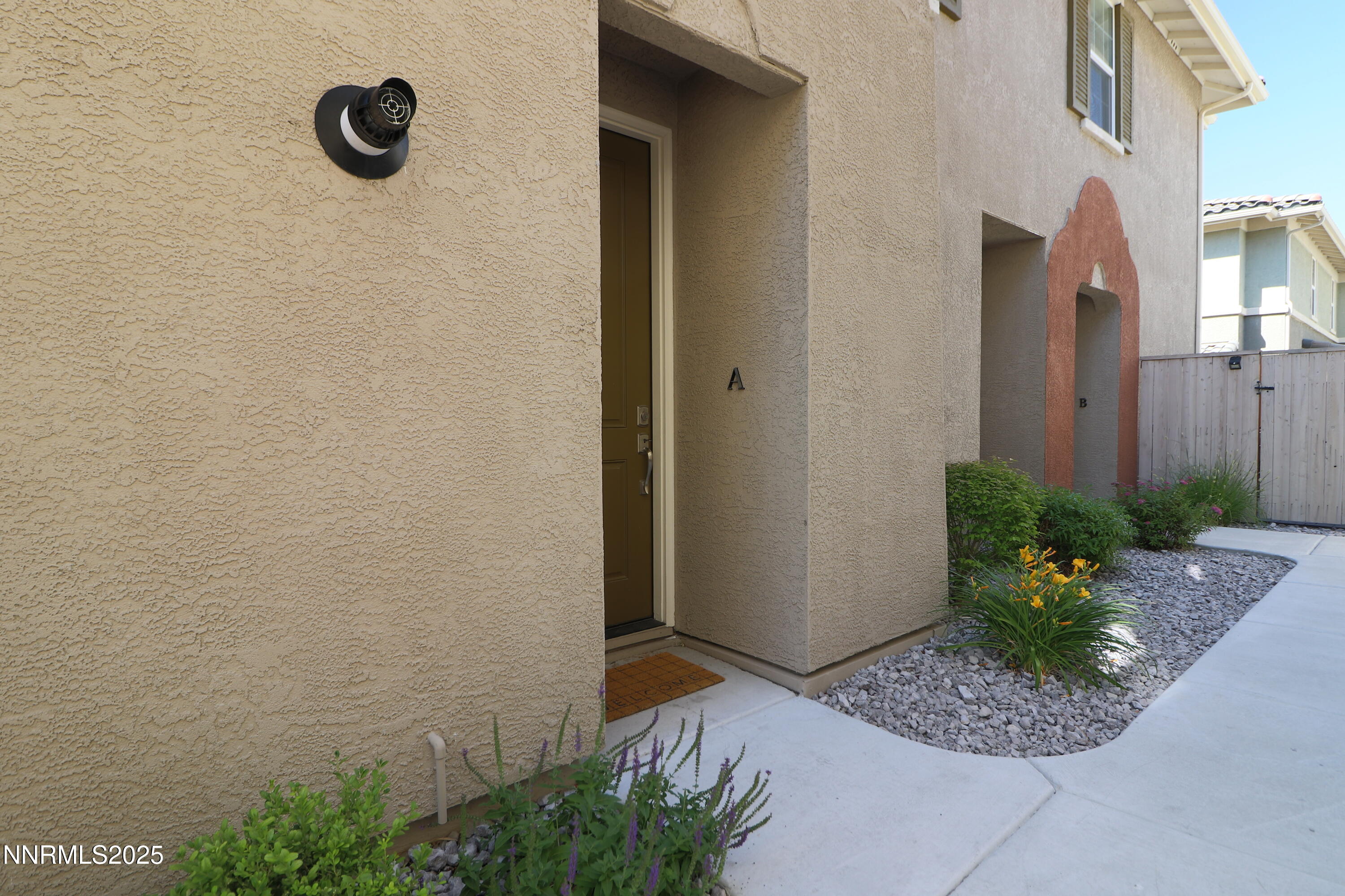 1860 Sea Horse Road Property Photo 4