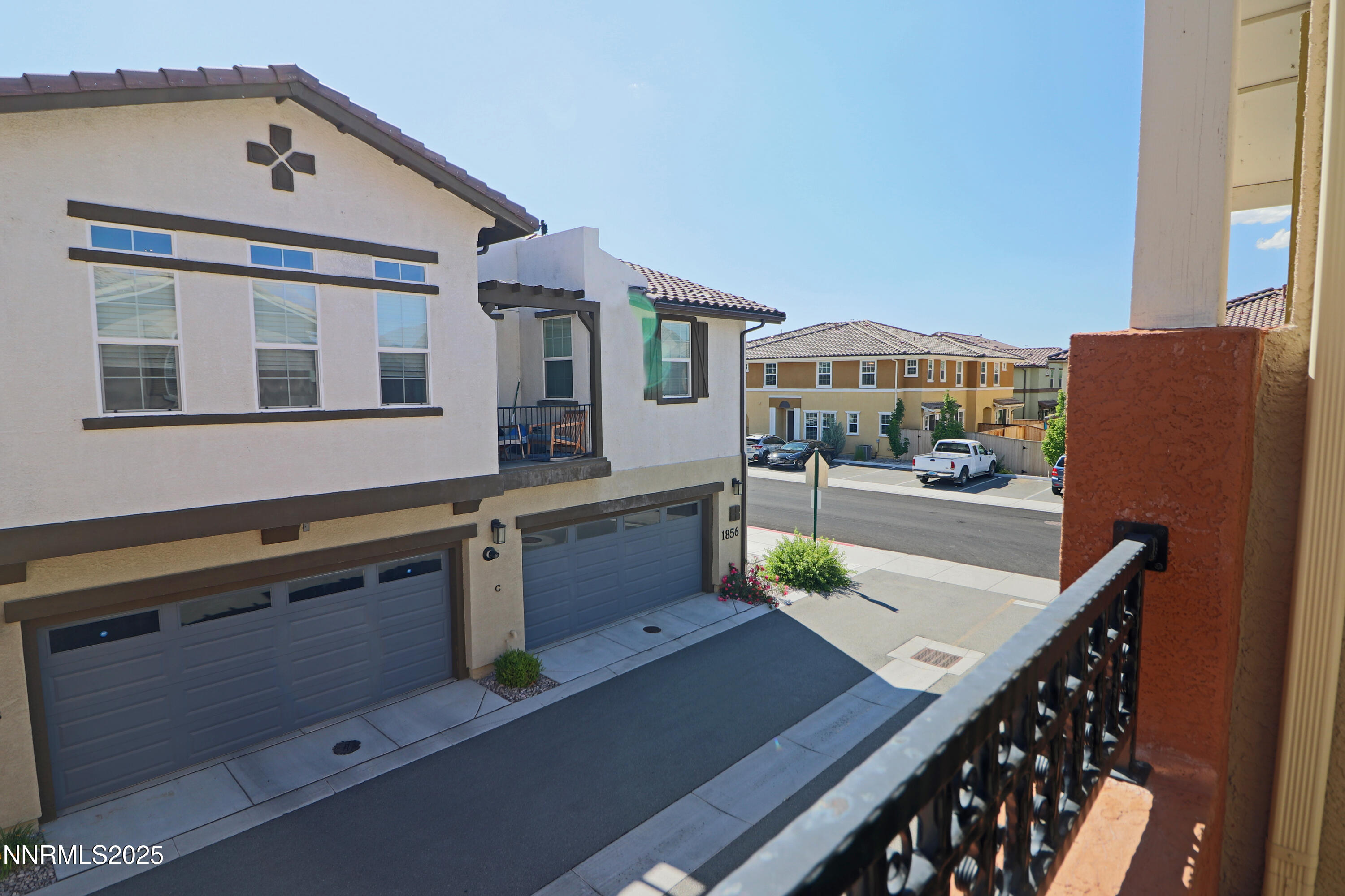 1860 Sea Horse Road Property Photo 6