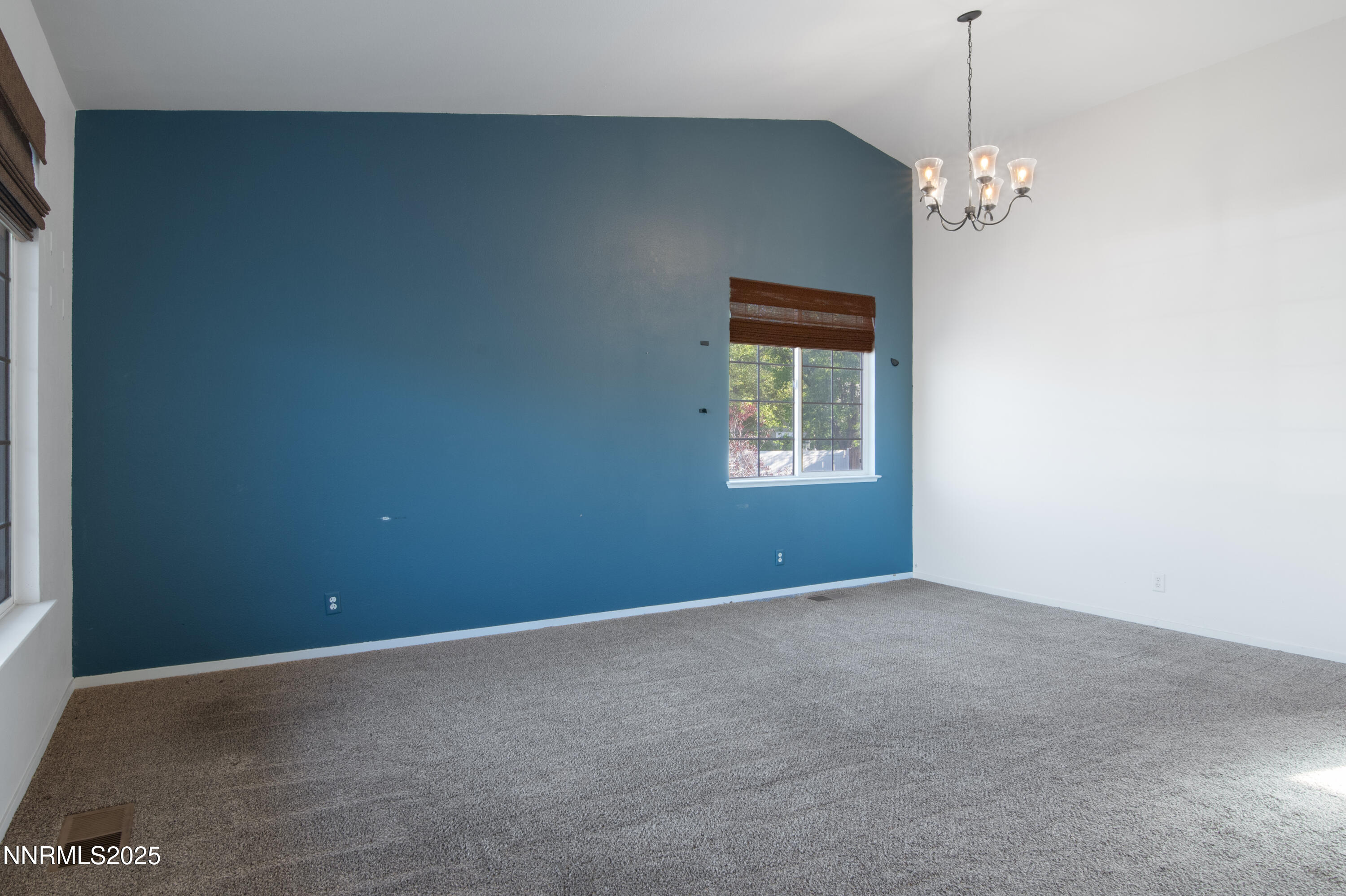 1429 Lindsay Drive Property Photo 7