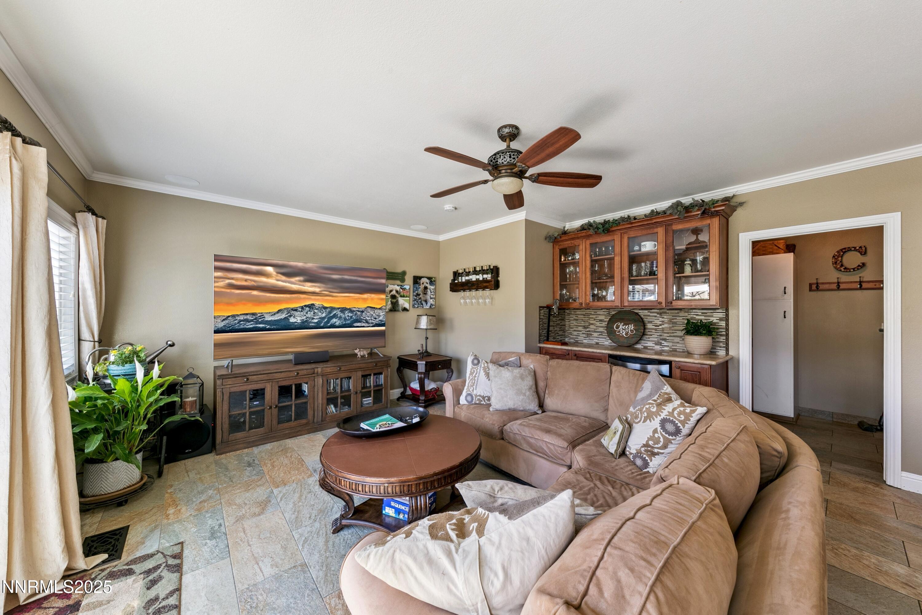 545 Mogul Mountain Drive Property Photo 16