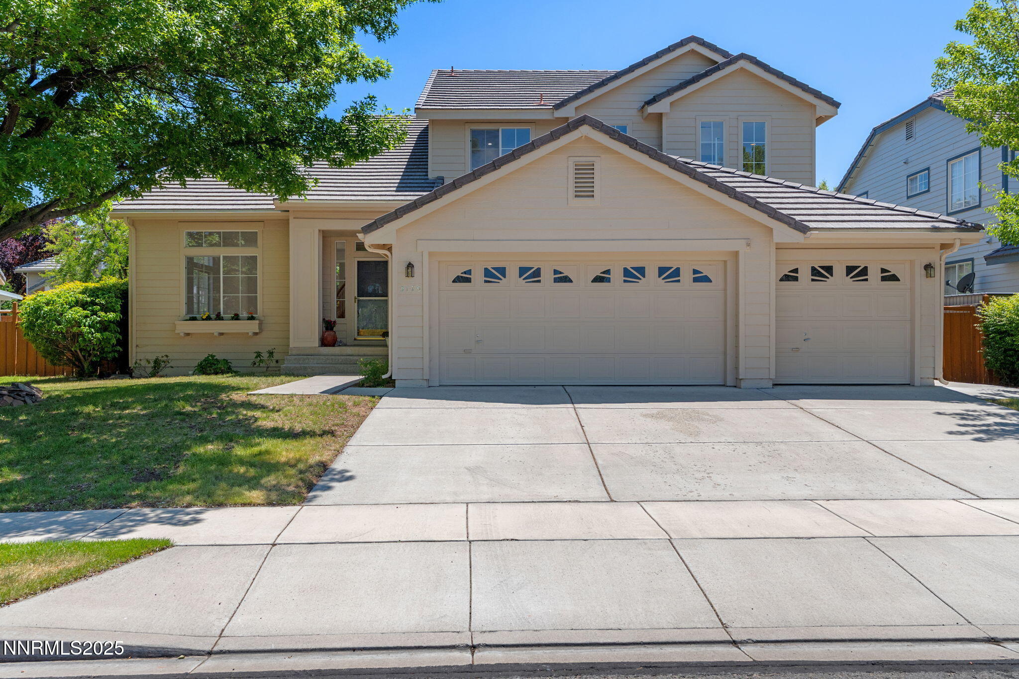 3175 Sierra Dust Court Property Photo 1